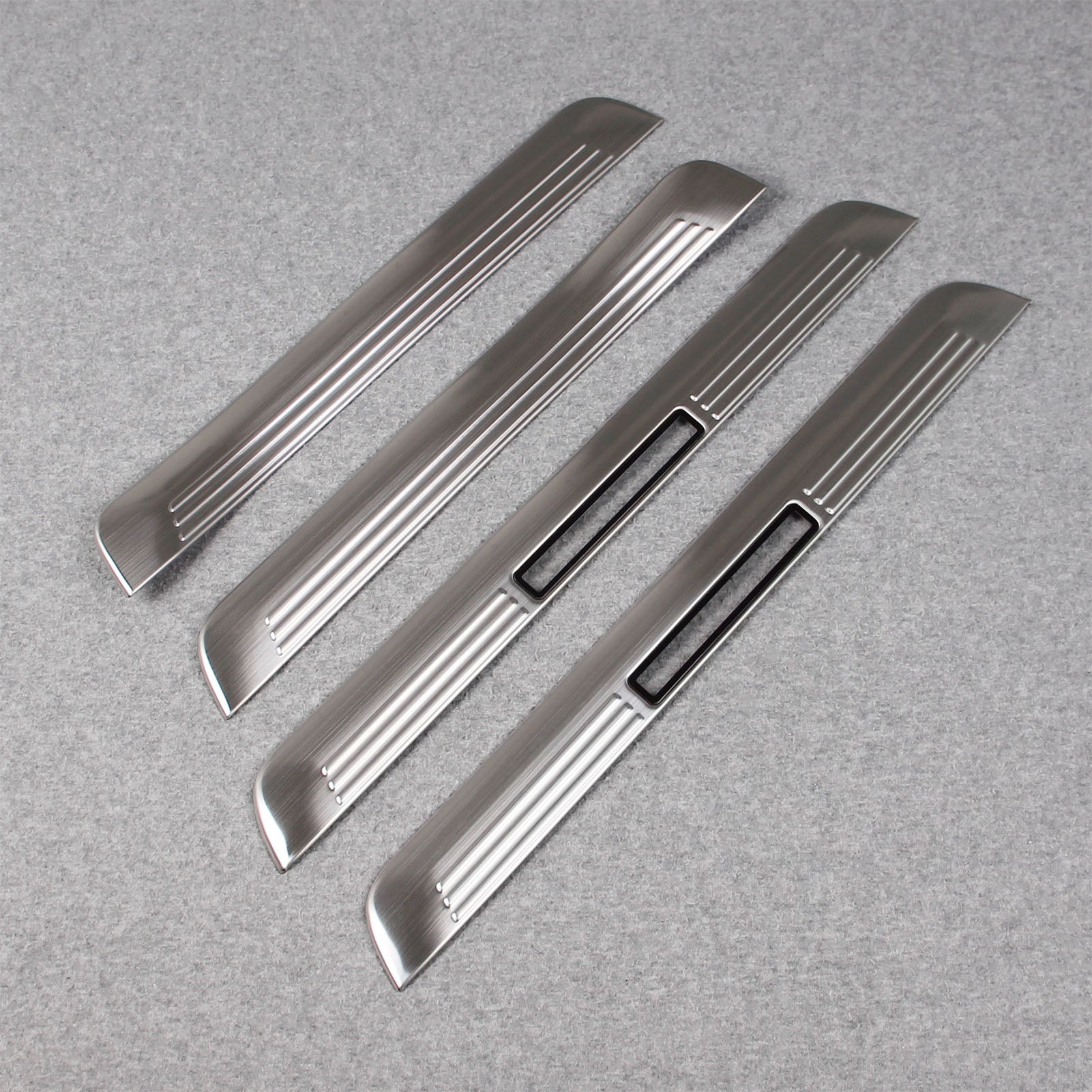 Fit for Toyota Crown 2023 2024 2025 2026 Door Sill Scuff Plate Guard Cover Trims