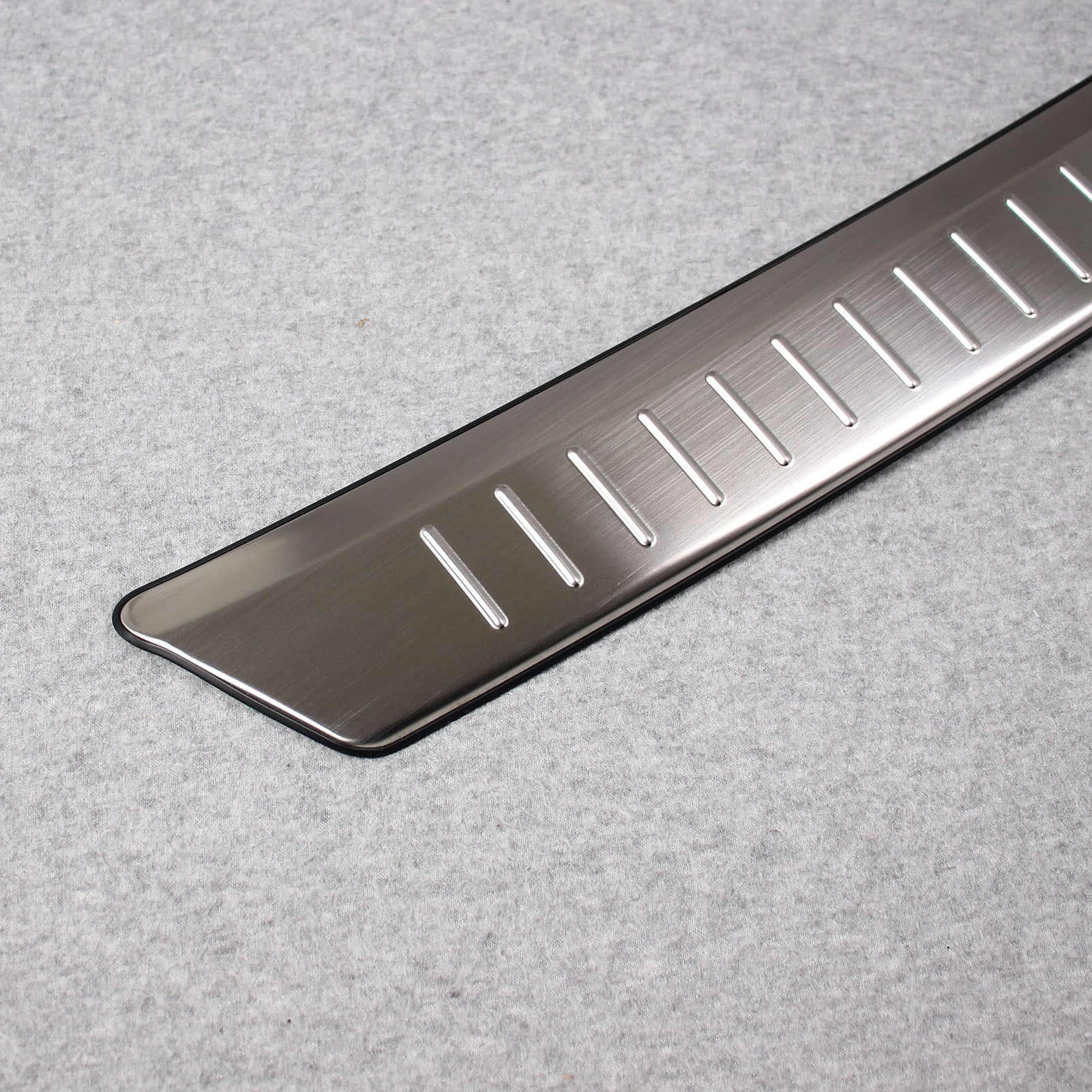 Fit for Nissan Kicks 2024 2023 2022 2021 Rear Outside Bumper Sill Plate Guard Cover Trim