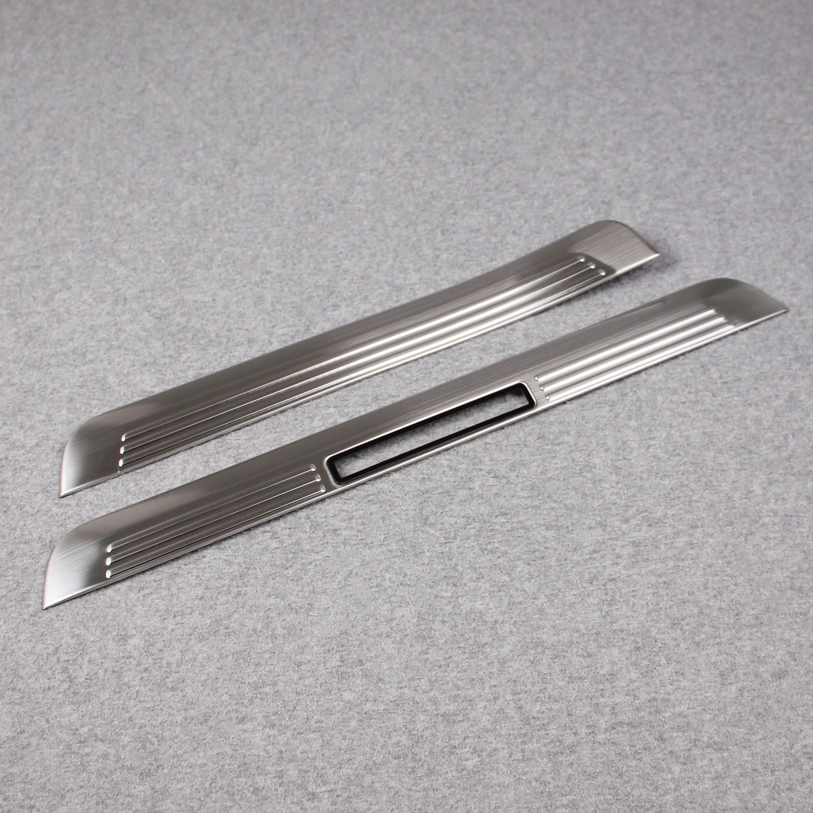 Fit for Toyota Crown 2023 2024 2025 2026 Door Sill Scuff Plate Guard Cover Trims