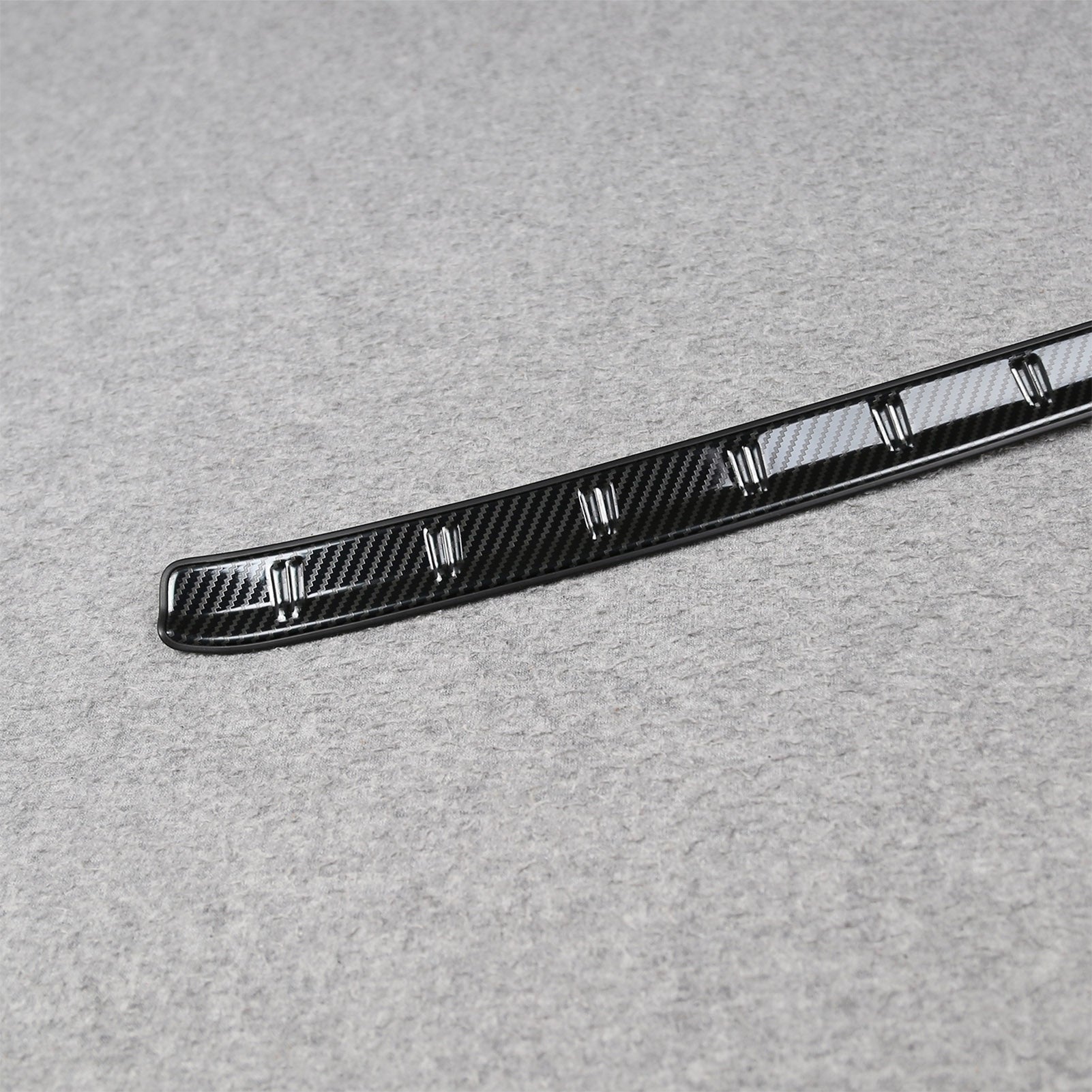 Fit for Toyota New Grand Highlander 2024 2025 2026 Rear Outside Bumper Sill Plate Guard Cover Trim Stainless Steel