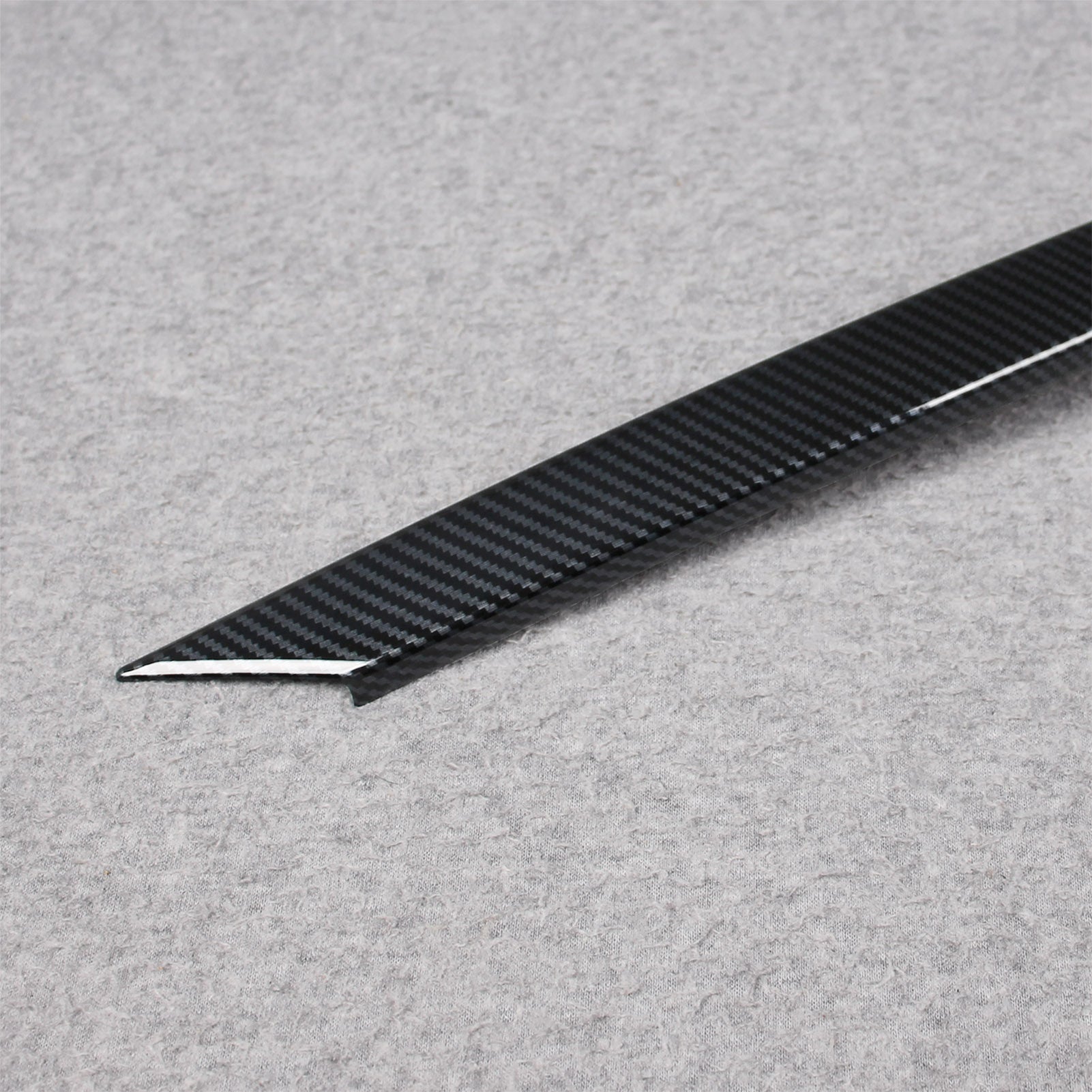 Fit for BMW 5 Series Sedan (G60) 530i 540i 2024 2025 Rear Trunk Lid Tail Gate Bottom Cover Trim Carbon Fiber Pattern