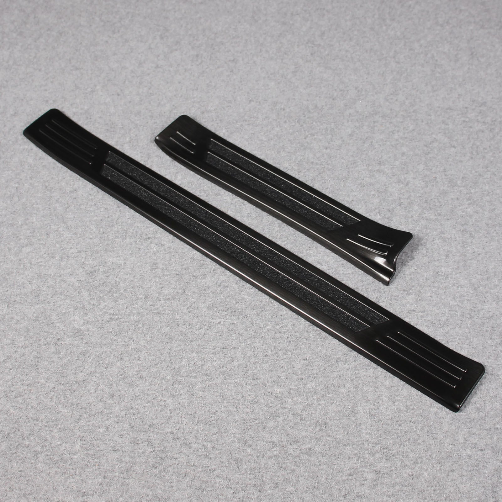 Fit for Subaru New Crosstrek 2024 Outside Door Sill Scuff Plate Guard Cover Trim Sport Style Stainless Steel