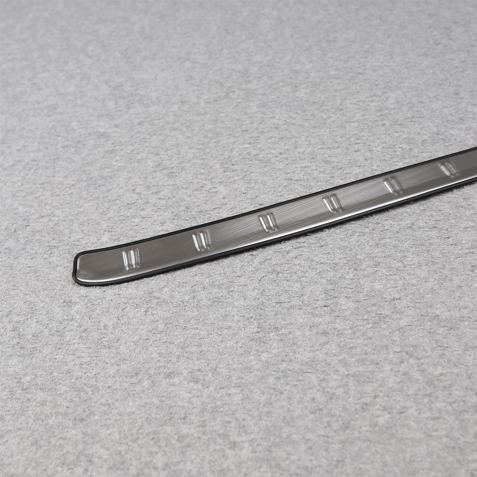 Fit for Toyota New Grand Highlander 2024 2025 2026 Rear Outside Bumper Sill Plate Guard Cover Trim Stainless Steel