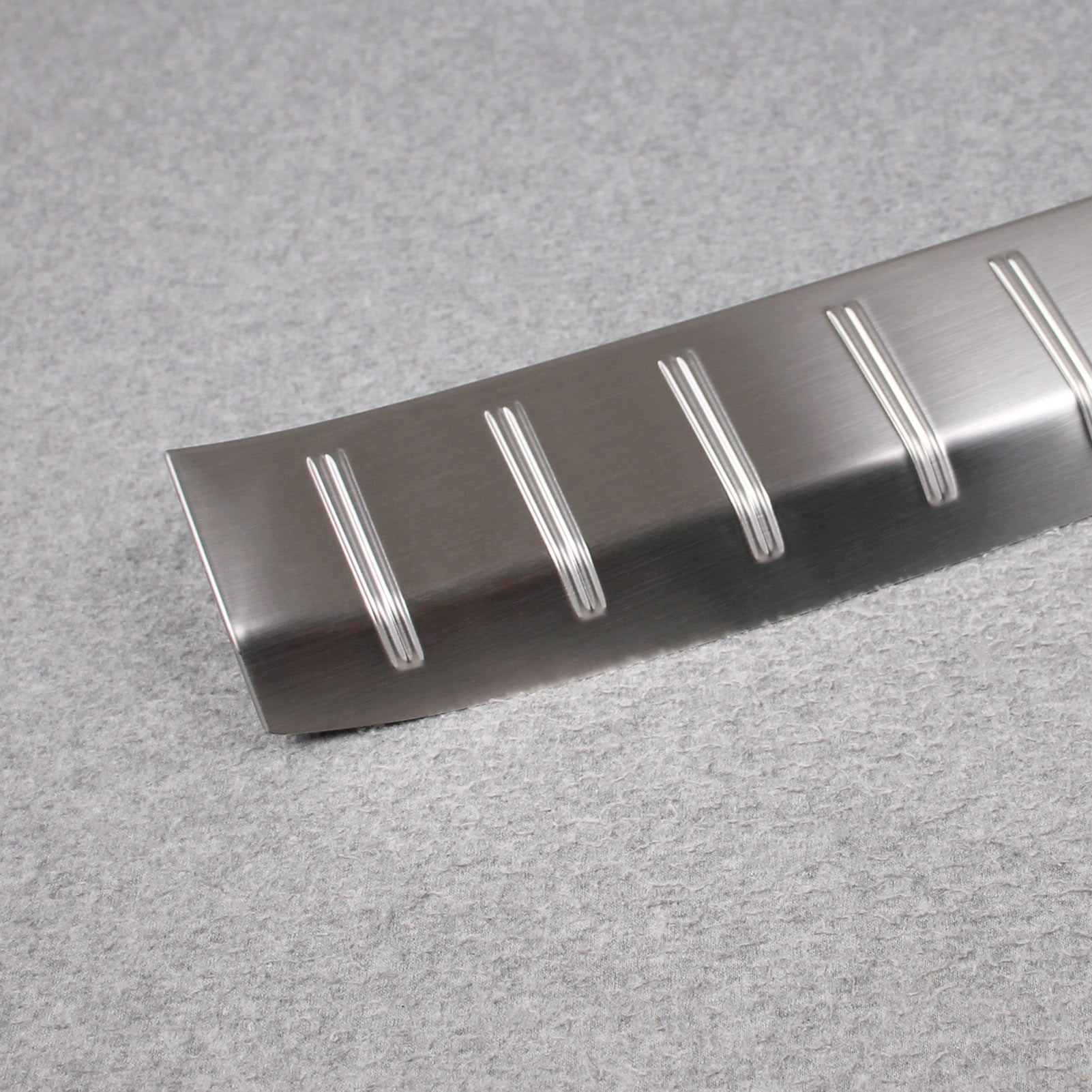 Fit for Toyota Grand Highlander/Lexus TX TX350/500h/550h+ 2024 2025 2026 Rear Inside Bumper Sill Plate Guard Cover Trim Stainless Steel