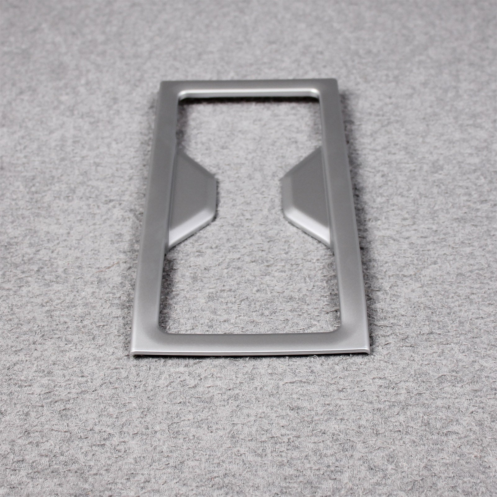 Fit for Toyota New Grand Highlander 2024 2025 2026 Interior Middle Seat Cup Holder Panel Cover Trims