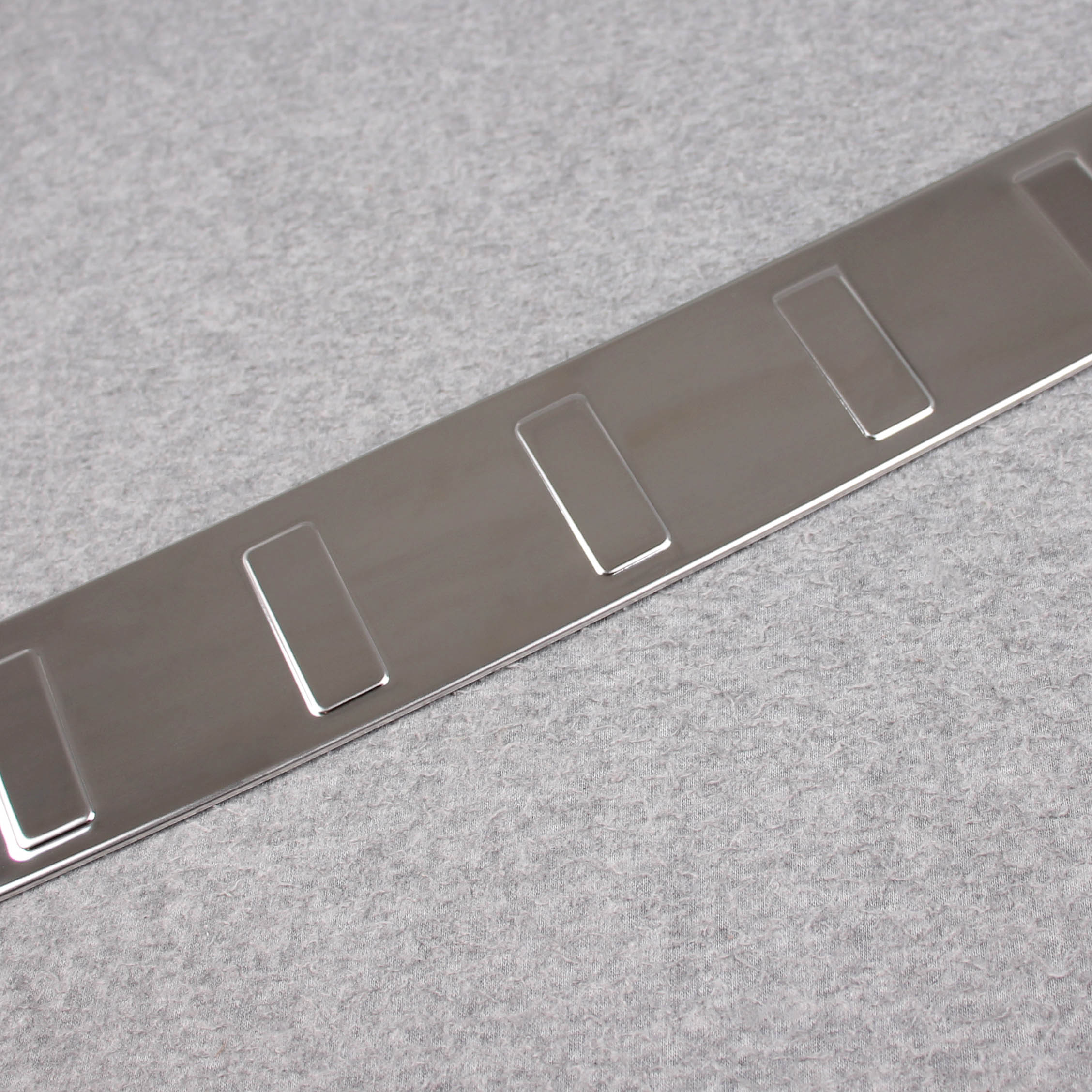 Fit for Mercedes-Benz New GLC GLC300 X254 2023 2024 2025 2026 Rear Outside Bumper Sill Plate Guard Trim