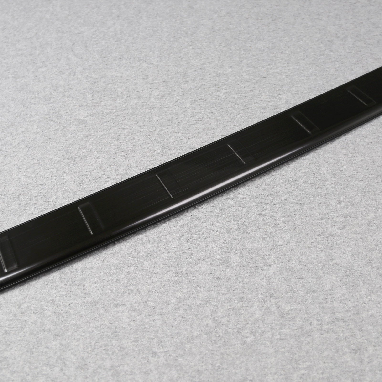 Fit for Honda New Passport 2025 2026 Rear Outside Bumper Sill Plate Guard Cover Trim Stainless Steel