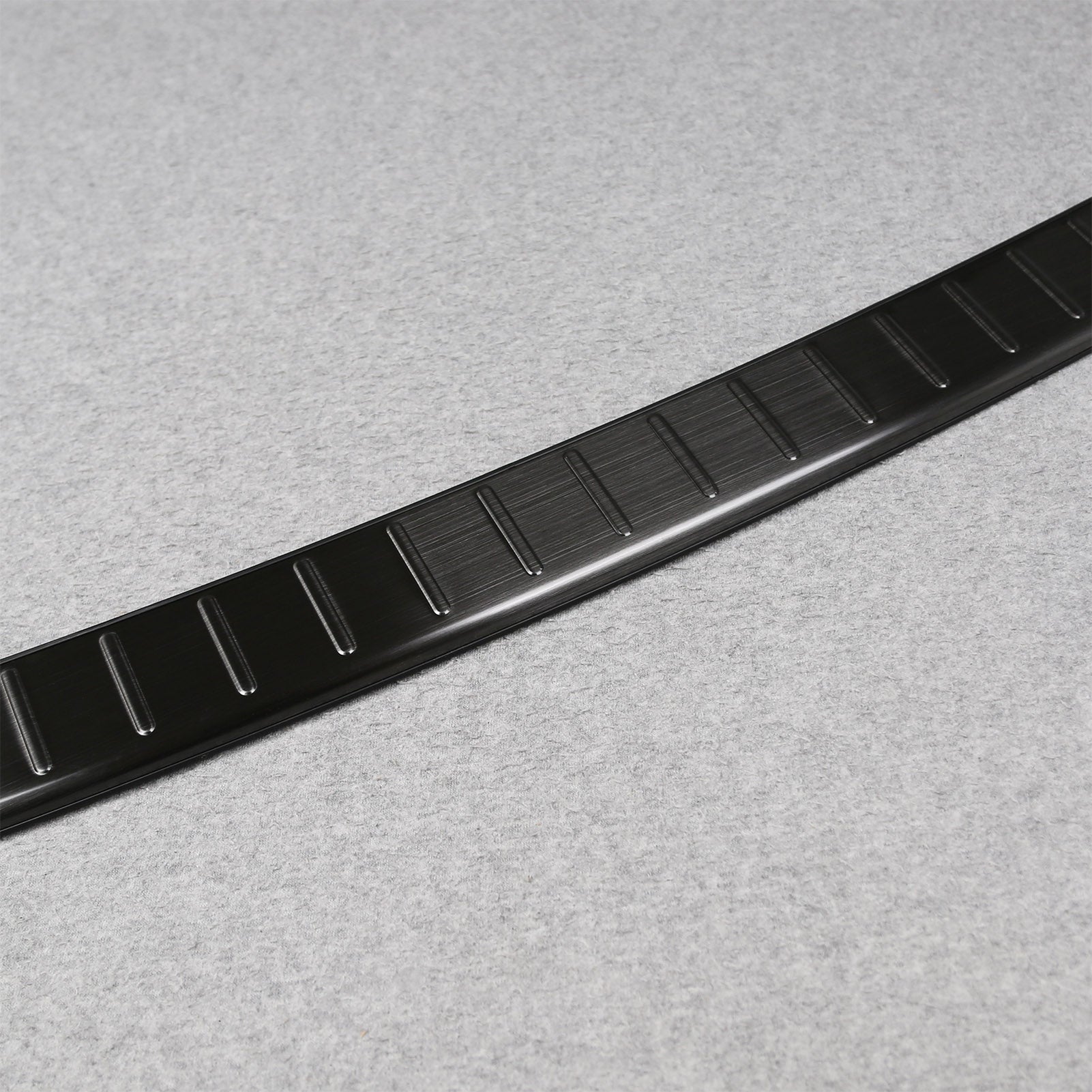 Fit for Jeep New Grand Cherokee 2024 2025 Rear Bumper Sill Plate Guard Cover Trim Stainless Steel