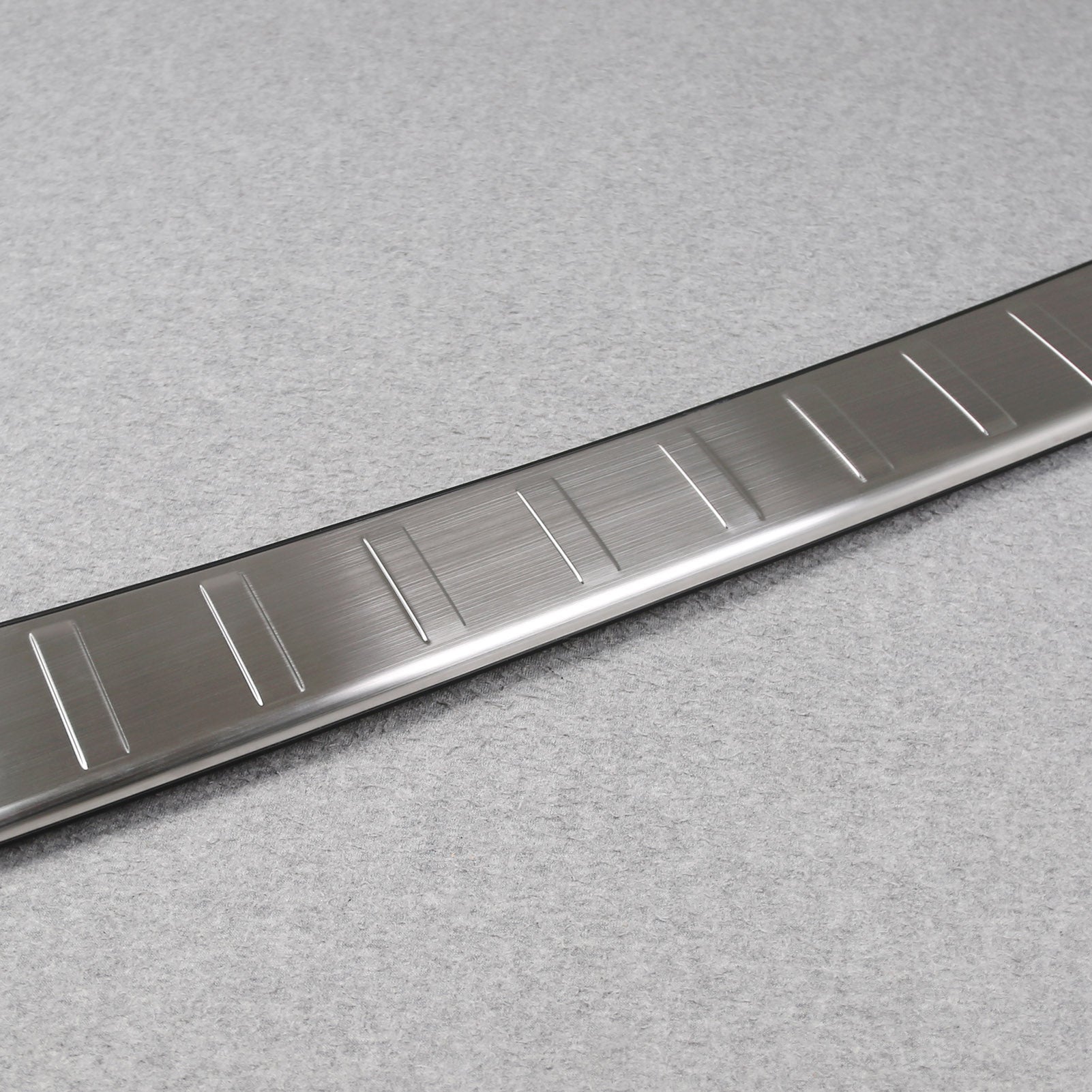 Fit for Subaru New Forester 2025 Rear Outside Bumper Sill Plate Guard Cover Trim Stainless Steel