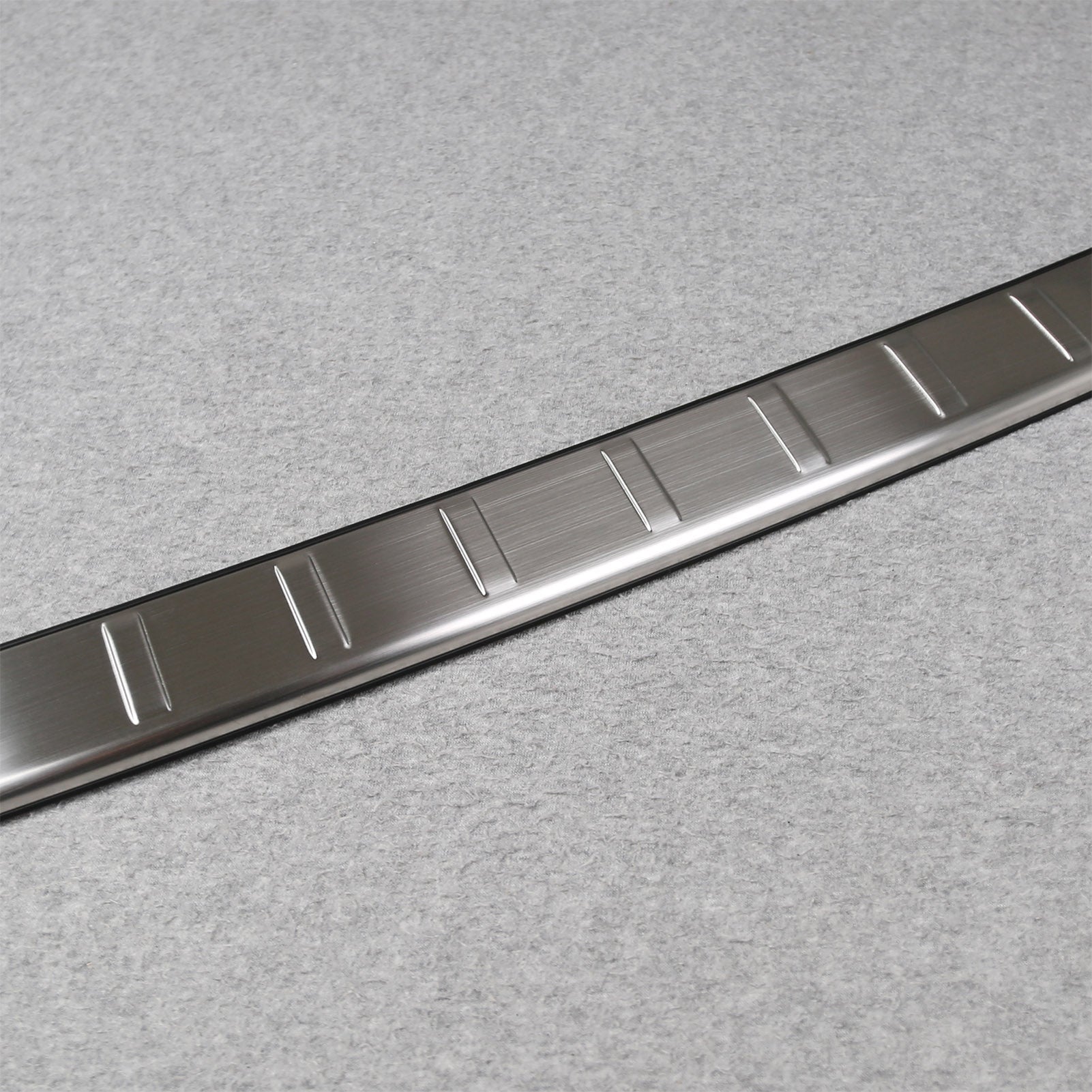 Fit for Honda New Pilot 2025 Rear Outside Bumper Sill Plate Guard Cover Trim Stainless Steel