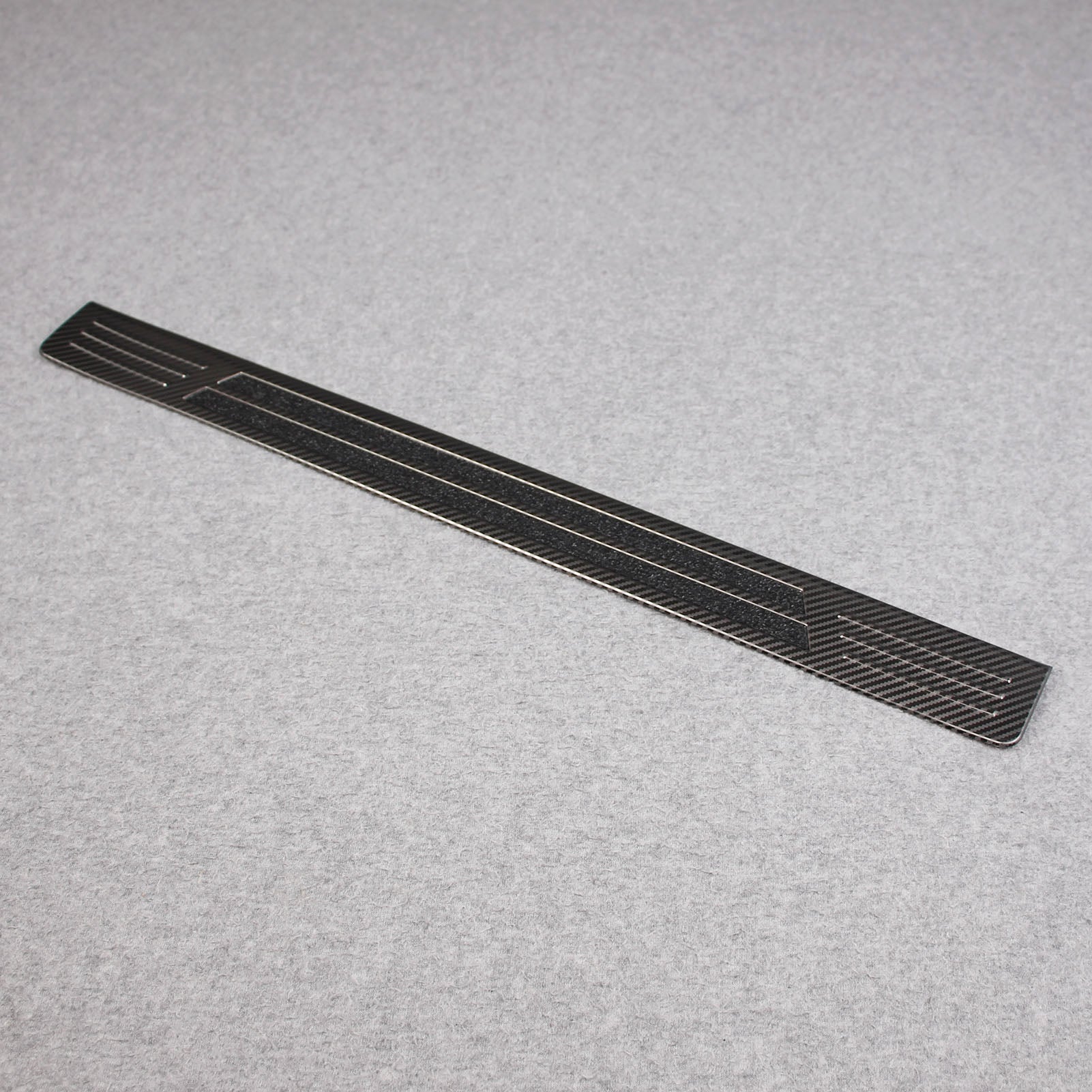 Fit for Subaru New Crosstrek 2024 Outside Door Sill Scuff Plate Guard Cover Trim Sport Style Stainless Steel