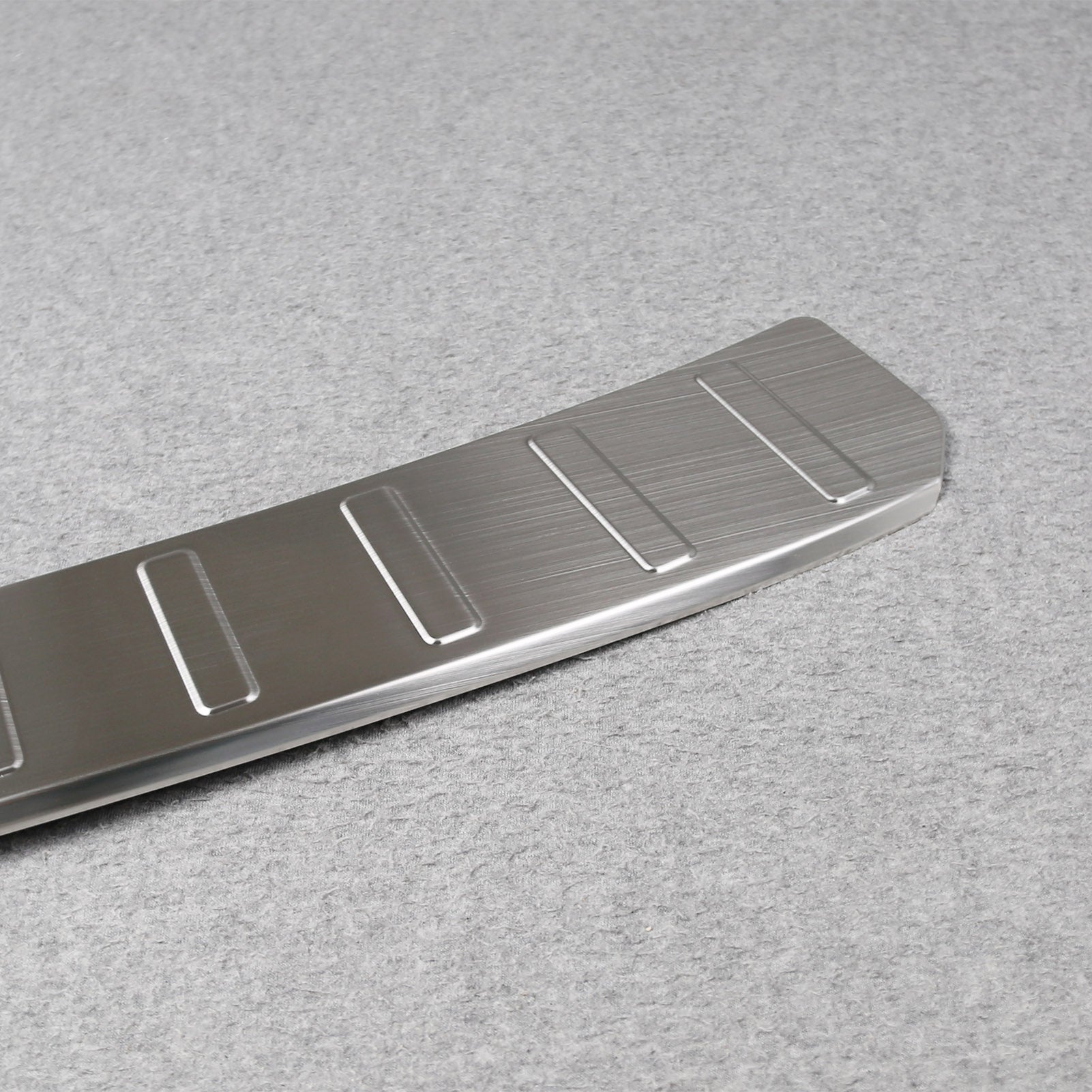 Fit for Nissan New Kicks 2025 Rear Outside Bumper Sill Plate Guard Cover Trim Stainless Steel