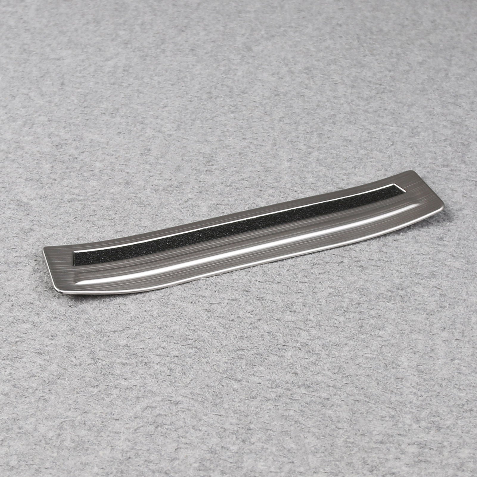 Fit for Nissan New Kicks 2025 Outside Door Sill Scuff Plate Guard Cover Trims Stainless Steel
