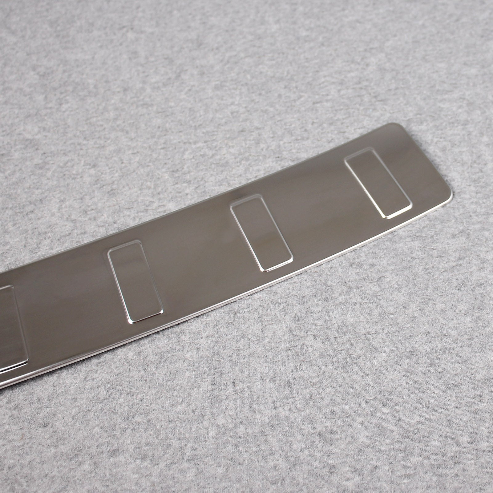 Fit for Mercedes-Benz New GLC GLC300 X254 2023 2024 2025 2026 Rear Outside Bumper Sill Plate Guard Trim