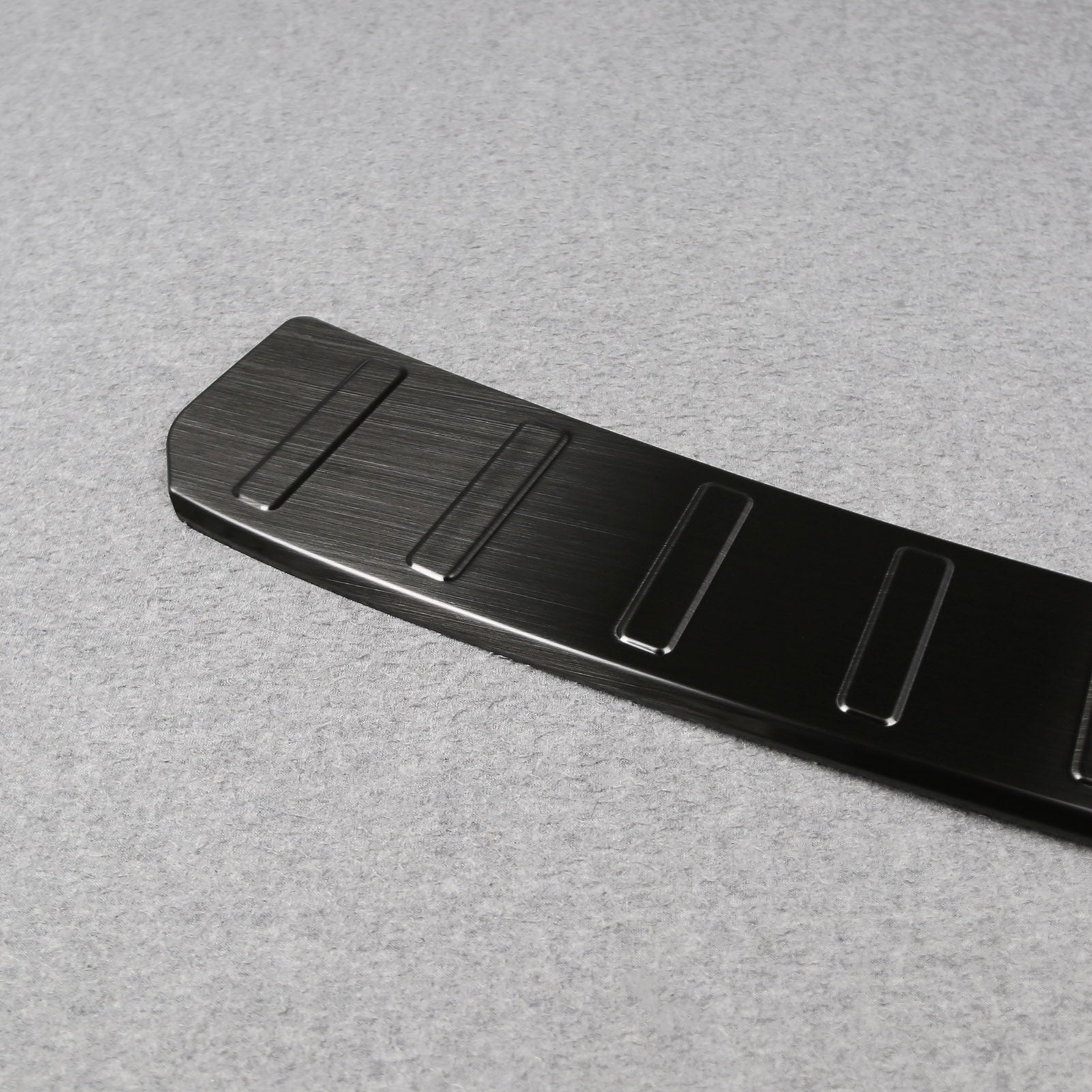 Fit for Nissan New Kicks 2025 Rear Outside Bumper Sill Plate Guard Cover Trim Stainless Steel