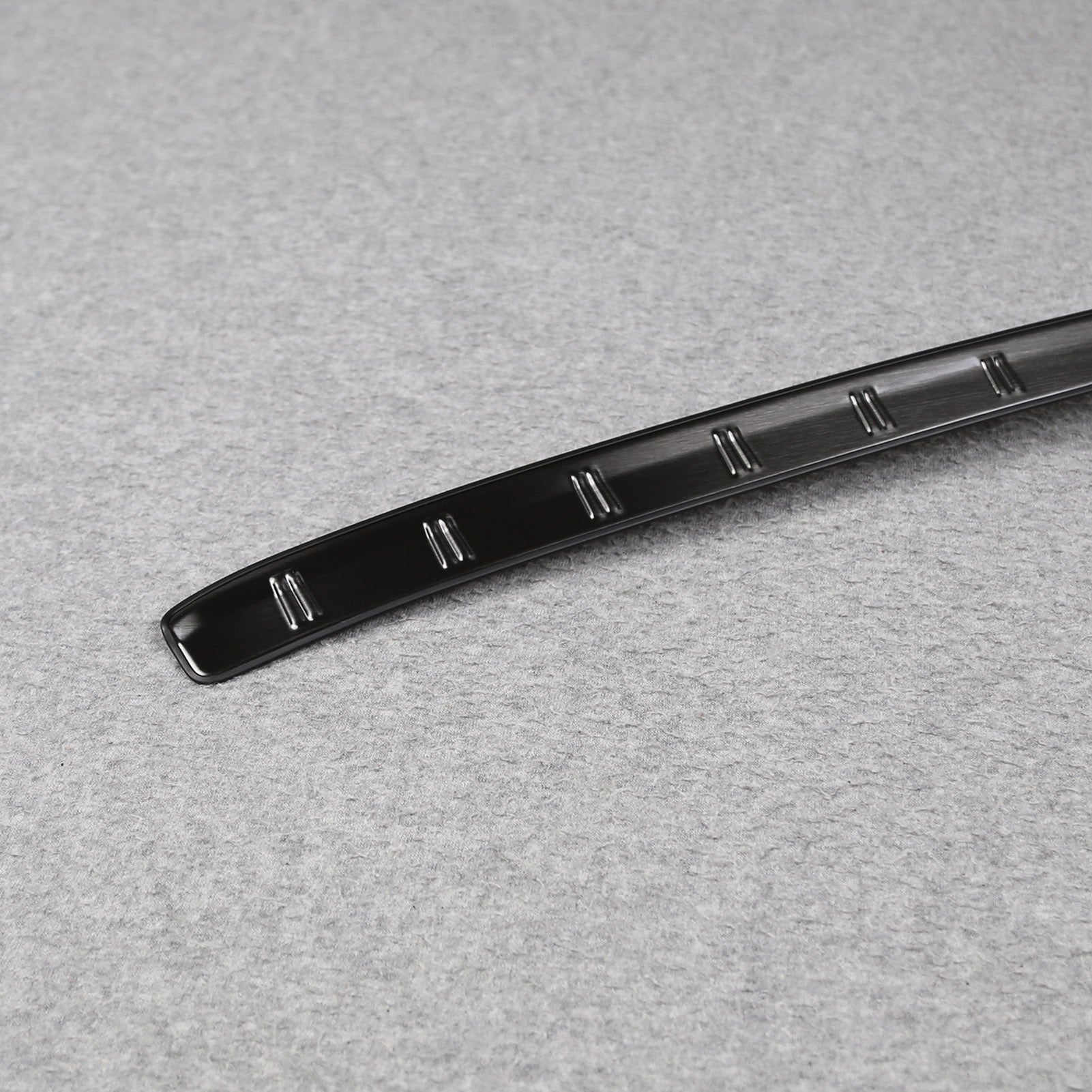 Fit for Toyota New Grand Highlander 2024 2025 2026 Rear Outside Bumper Sill Plate Guard Cover Trim Stainless Steel