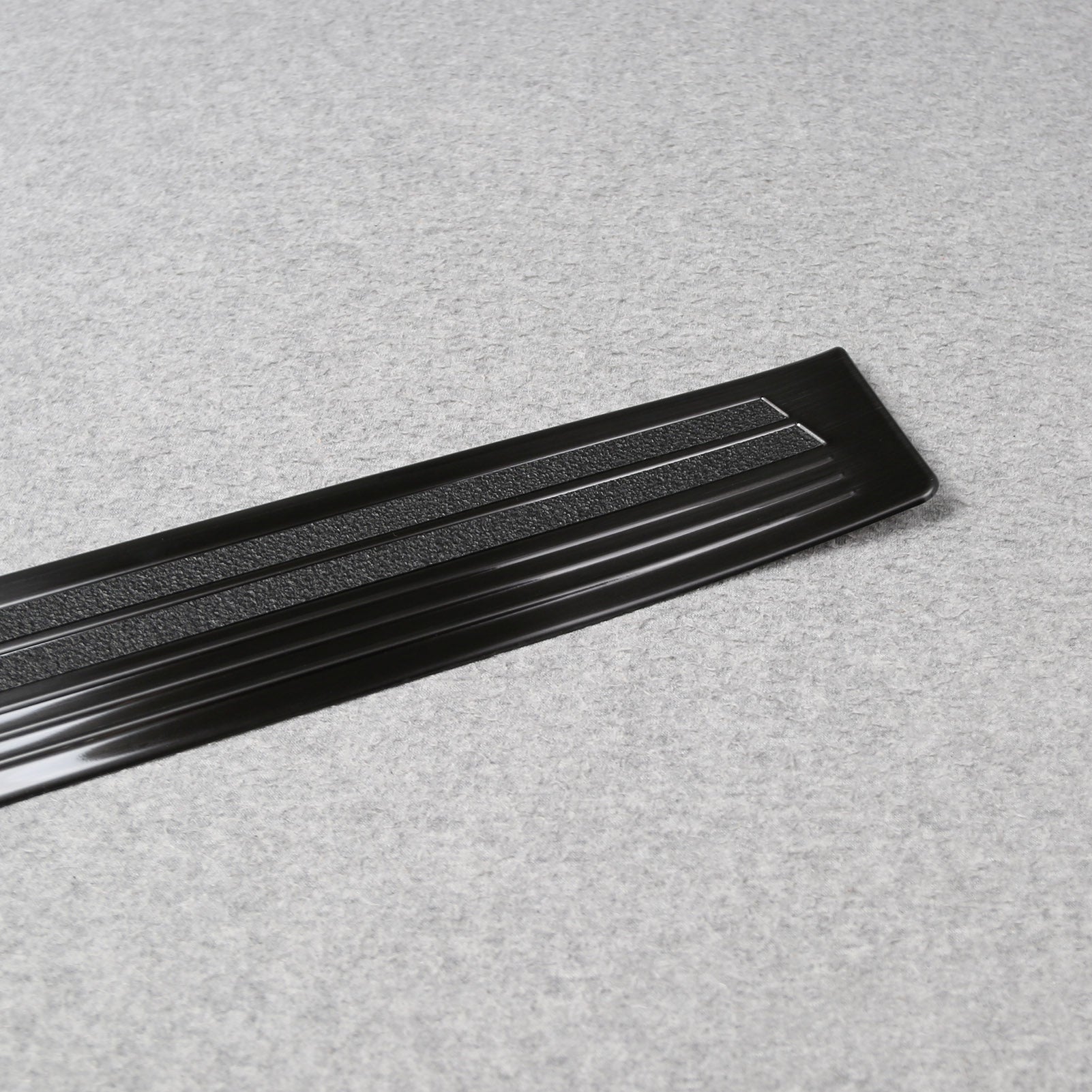 Fit for Honda New Pilot 2025 / Passport 2025 2026 Outside Door Sill Scuff Plate Guard Cover Trims