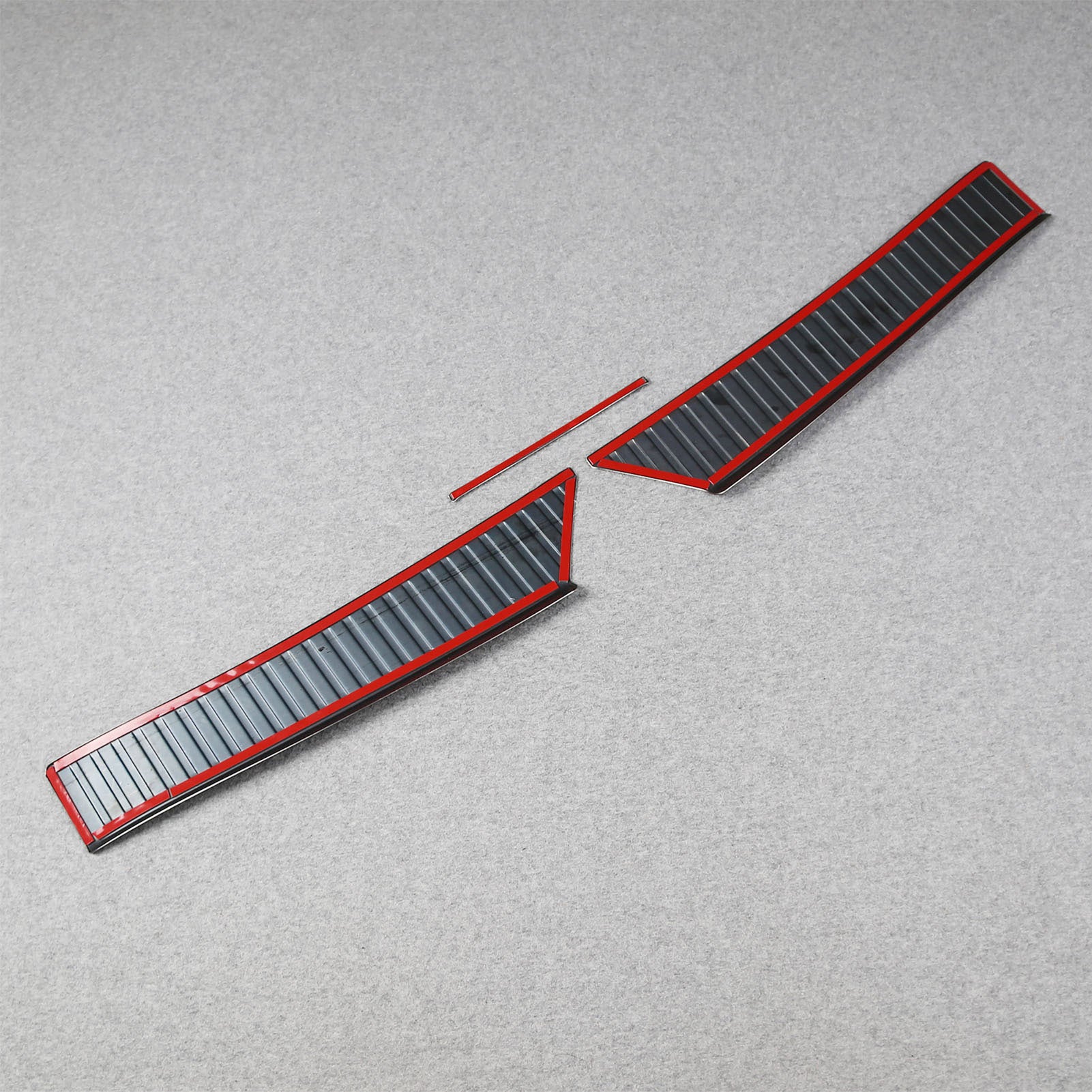 Fit for Subaru New Forester 2025 Rear Inside Bumper Sill Plate Guard Cover Trim Stainless Steel