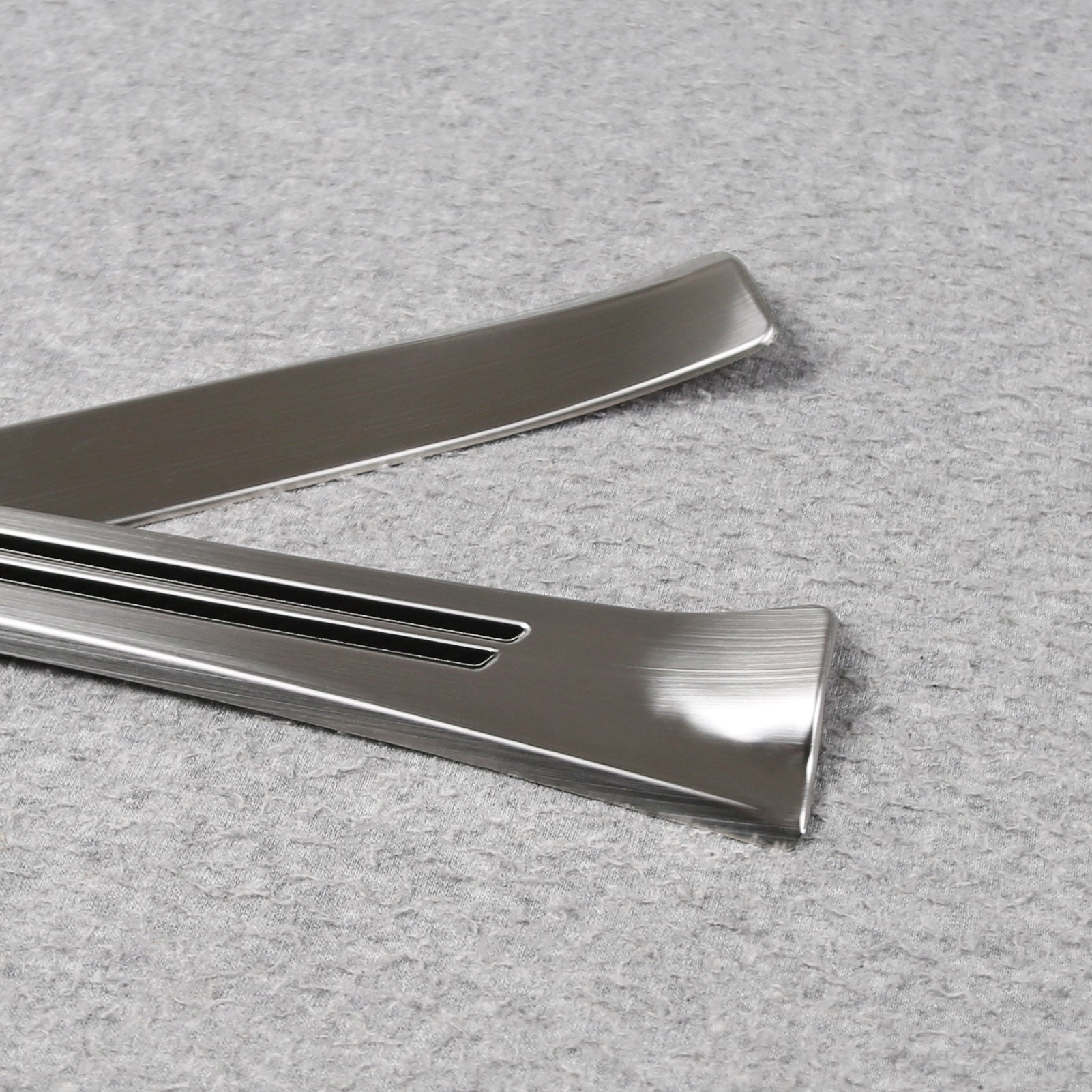 Fit for Subaru New Forester 2025 Outside Door Sill Scuff Plate Guard Cover Trims Stainless