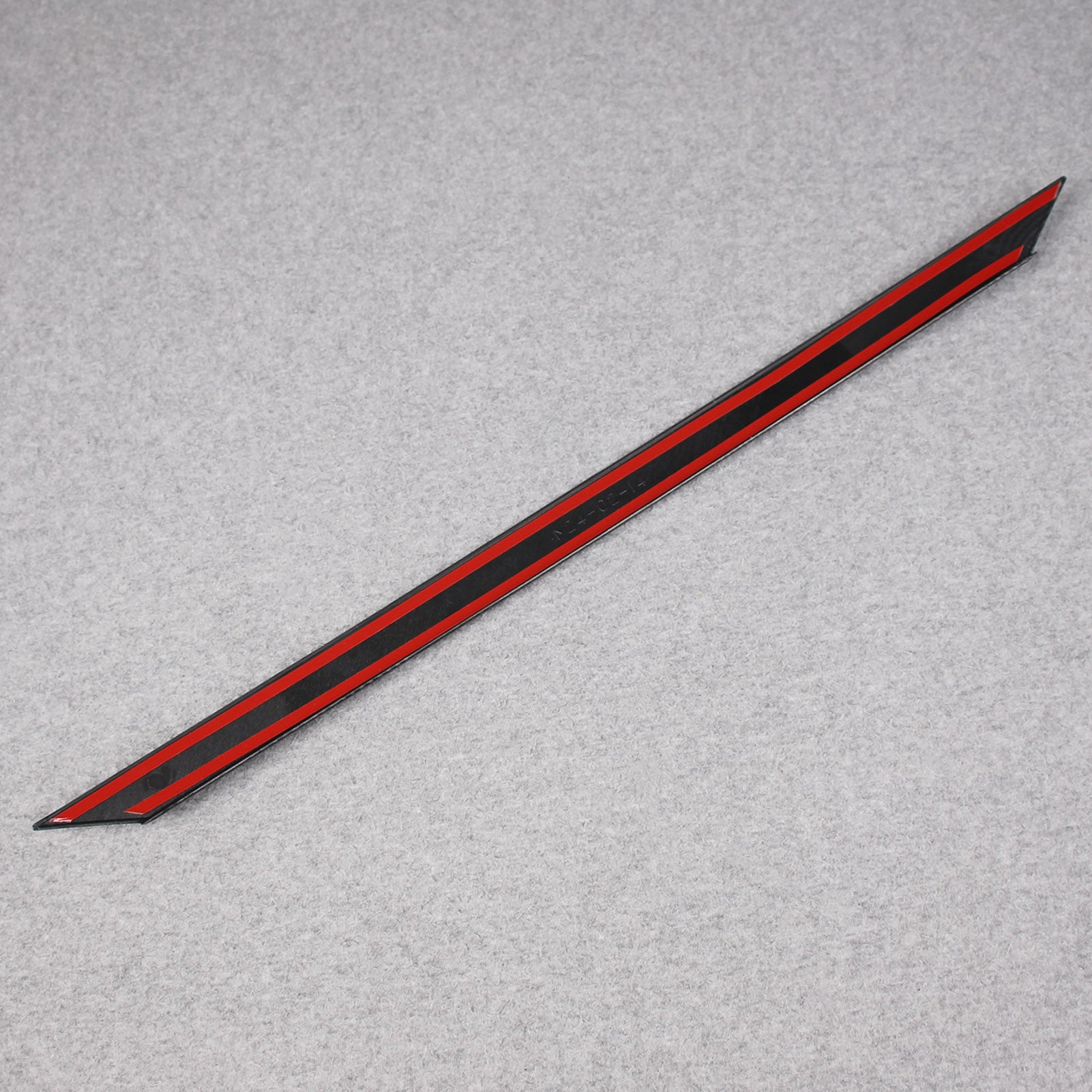 Fit for BMW 5 Series Sedan (G60) 530i 540i 2024 2025 Rear Trunk Lid Tail Gate Bottom Cover Trim Carbon Fiber Pattern