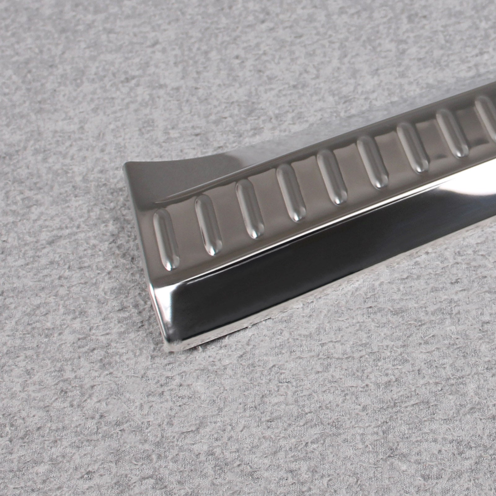 Fit for Mercedes-Benz Eclass E-Class 2023 2024 2025 W214 E200 E300 E450 Rear Interior Bumper Sill Plate Guard Cover Trim