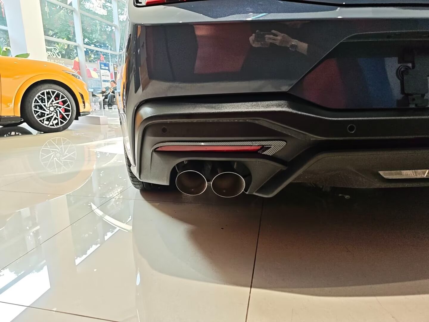 Fit for Ford New Mustang 2024 2025 2026 Rear Fog Light Cover Trims Carbon Fiber Pattern Design