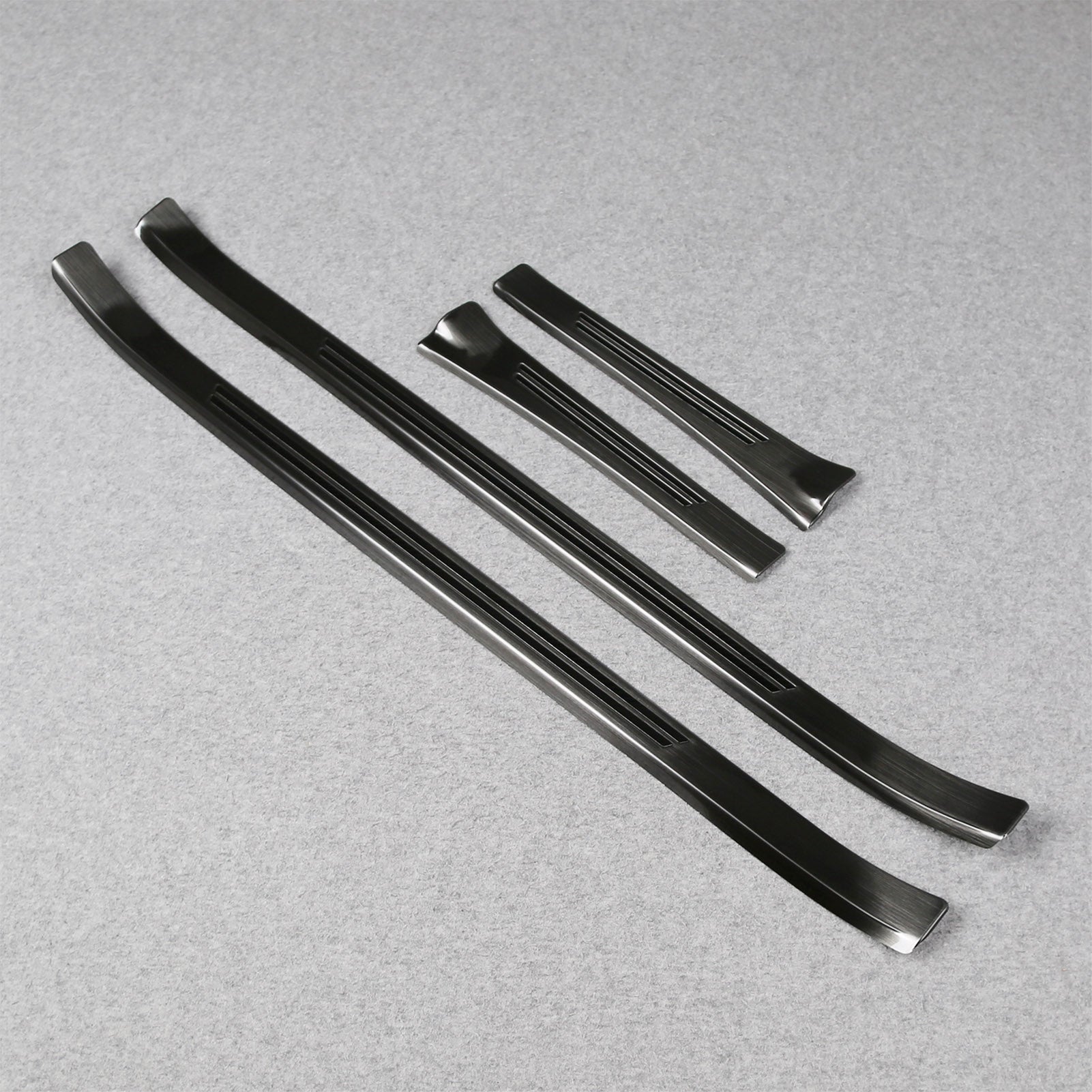 Fit for Subaru New Forester 2025 Outside Door Sill Scuff Plate Guard Cover Trims Stainless