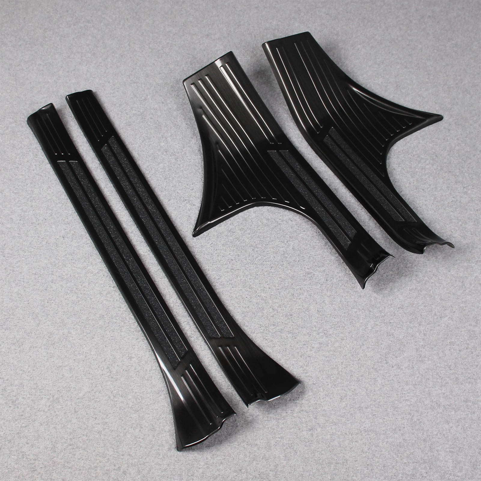 Fit for Subaru New Crosstrek 2024 Inside Door Sill Scuff Plate Guard Cover Trim Stainless Steel