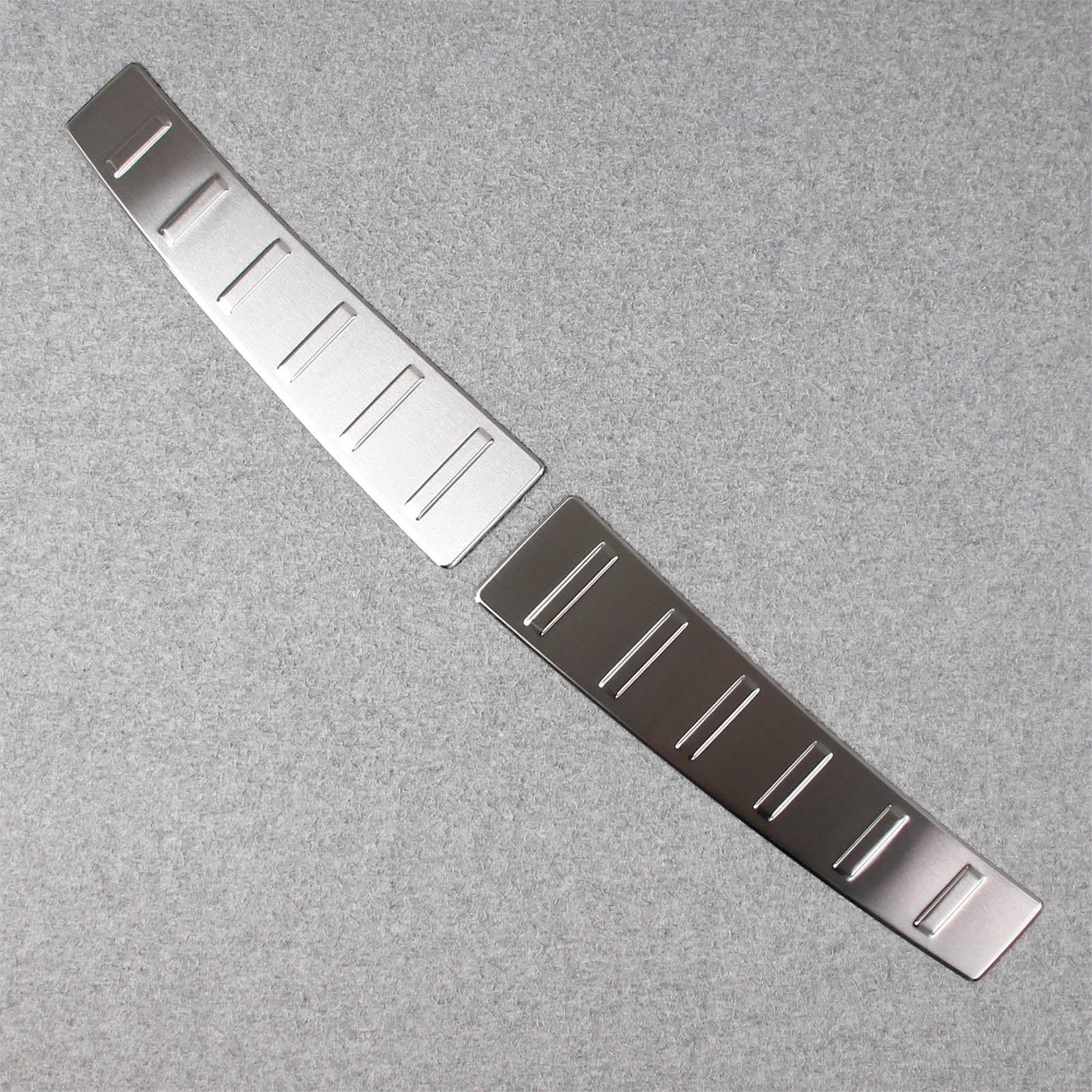 Fit for Mitsubishi New Outlander 2022 2023 Rear Inside Bumper Protector Guard Cargo Scuff Plate Cover Trim