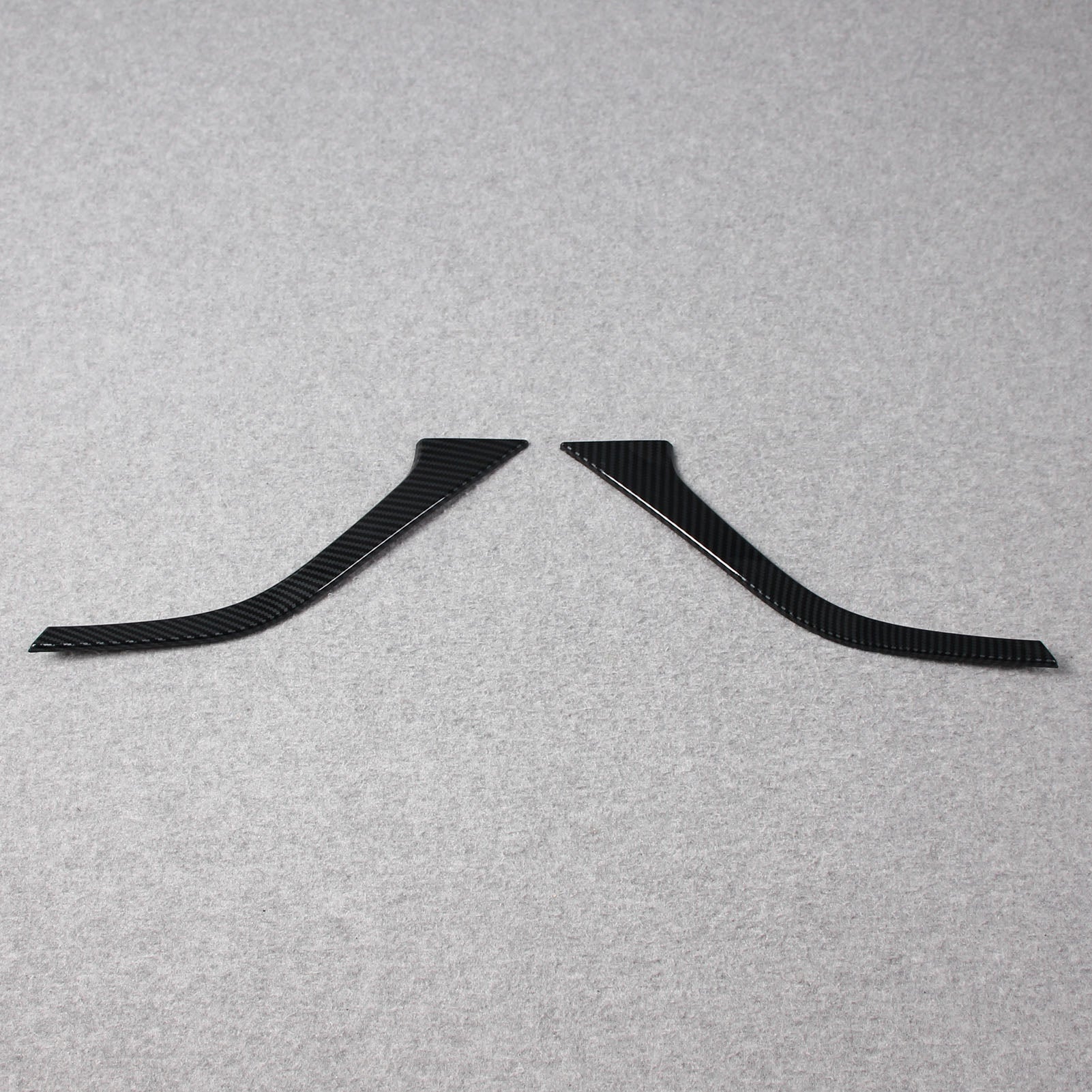 Toyota New Highlander 2020 2021 2022 2023 2024 Rear Fog Light Cover Trims Carbon Fiber Design