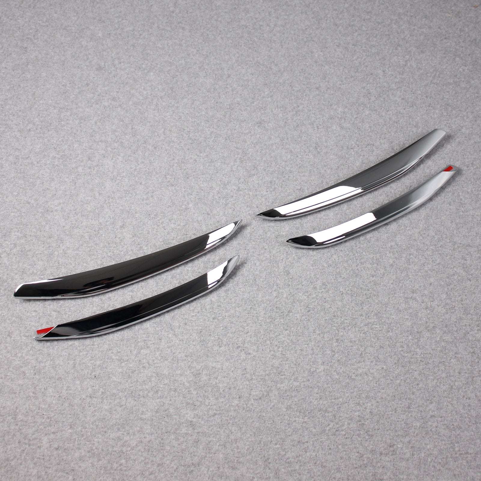 Fit For Mercedes-Benz 2022 2023 All New C-Class C300 C200 C220d AMG Front Corner Mesh Grill Molding Cover Trim Chrome