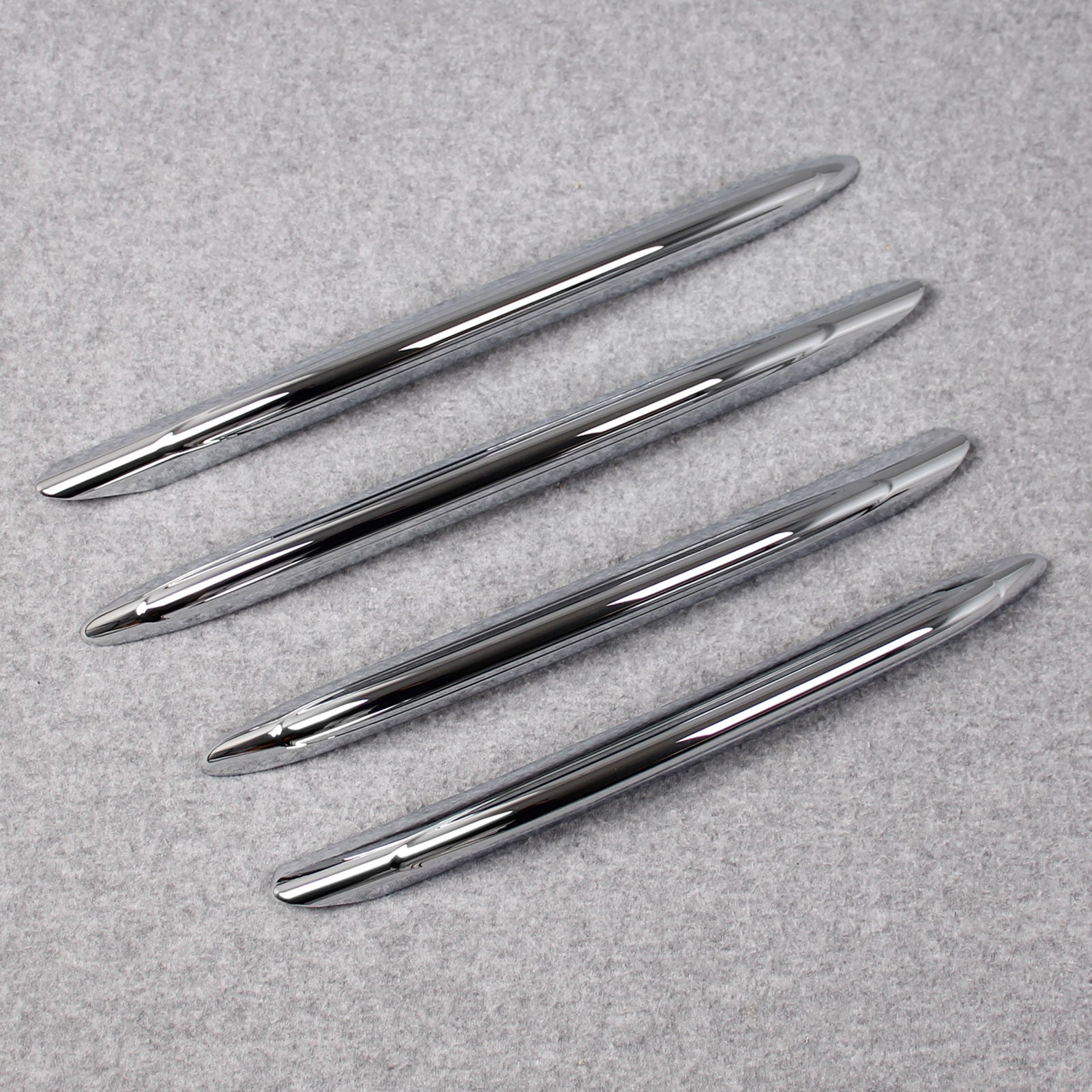 Fit For Mercedes-Benz 2022 2023 All New C-Class C300 C200 C220d AMG Front Corner Mesh Grill Molding Cover Trim Chrome