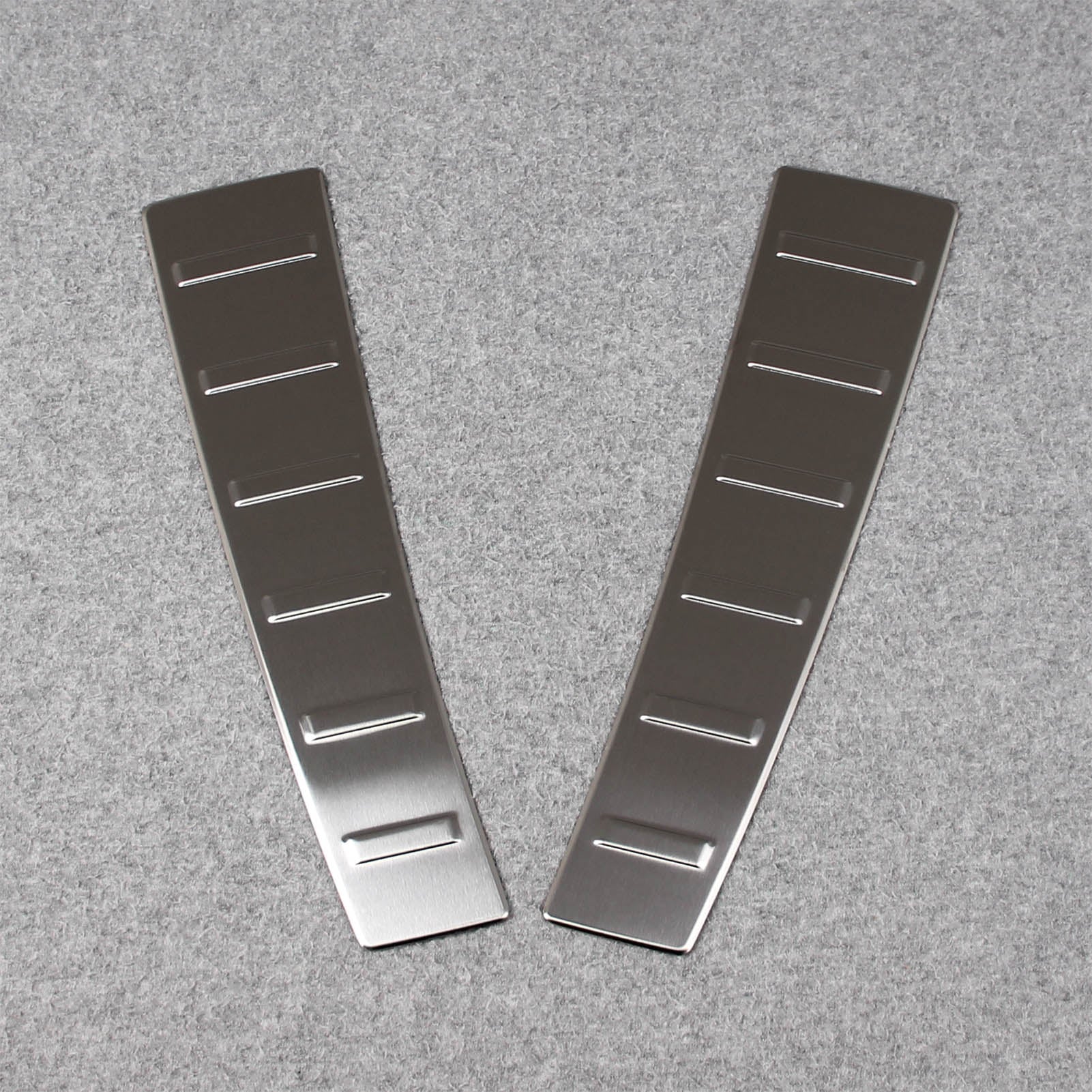 Fit for Mitsubishi New Outlander 2022 2023 Rear Inside Bumper Protector Guard Cargo Scuff Plate Cover Trim