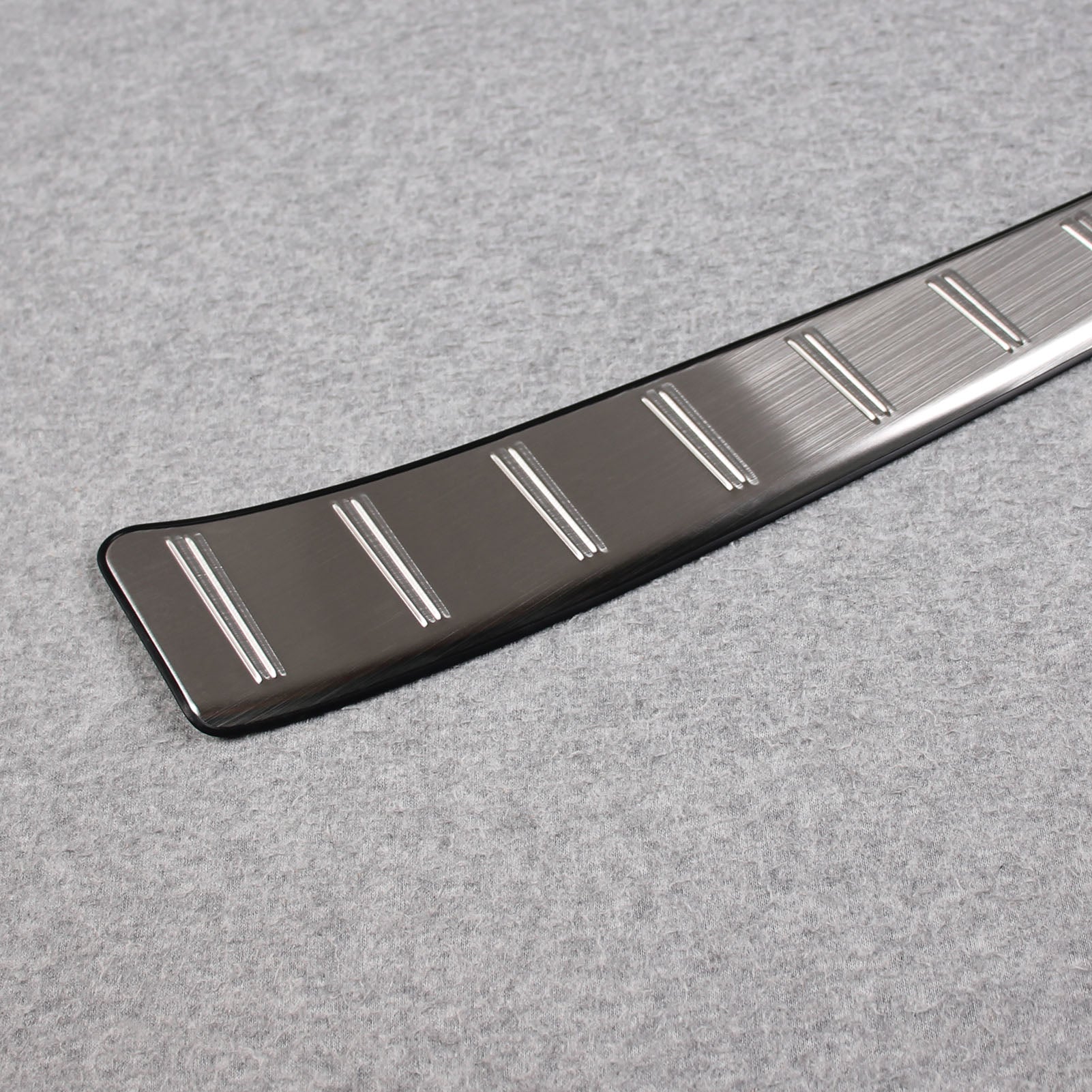  Lexus New RX RX350 RX350h RX500h F Sport 2023 Rear Outside Bumper Sill Plate Guard Cover Trim