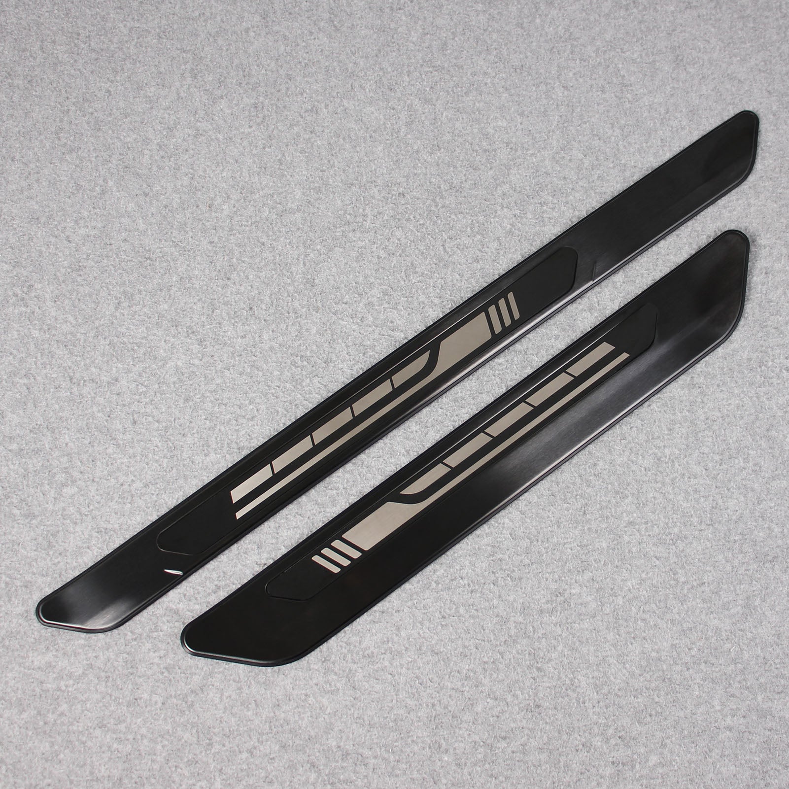 Fit for Toyota 2021 2022 Sienna Outside Door Sill Scuff Plate Guard Cover Trim Stainless Steel