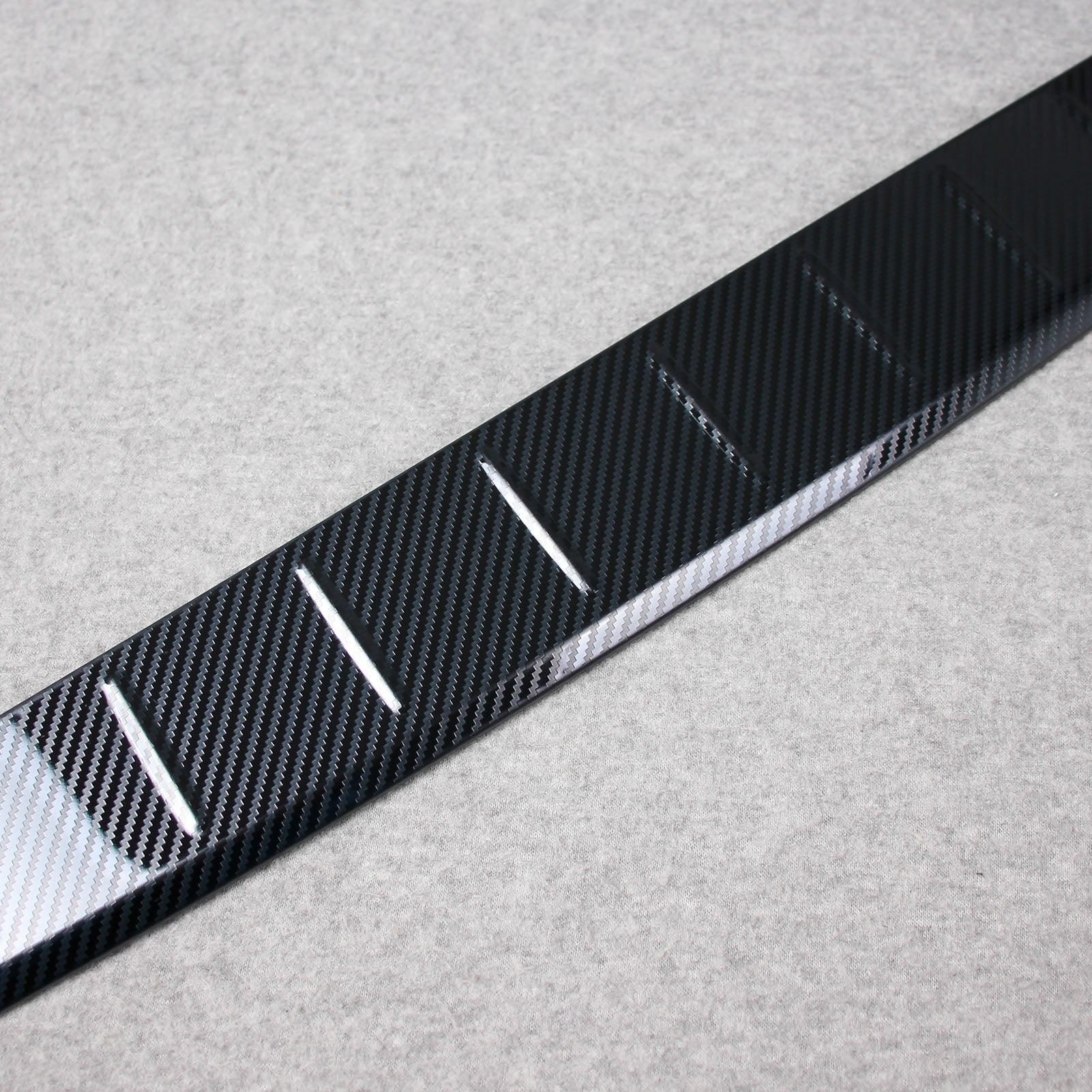 Fit for Toyota 2021 2022 Sienna Rear Outside Bumper Sill Plate Guard Cover Trim Stainless Steel