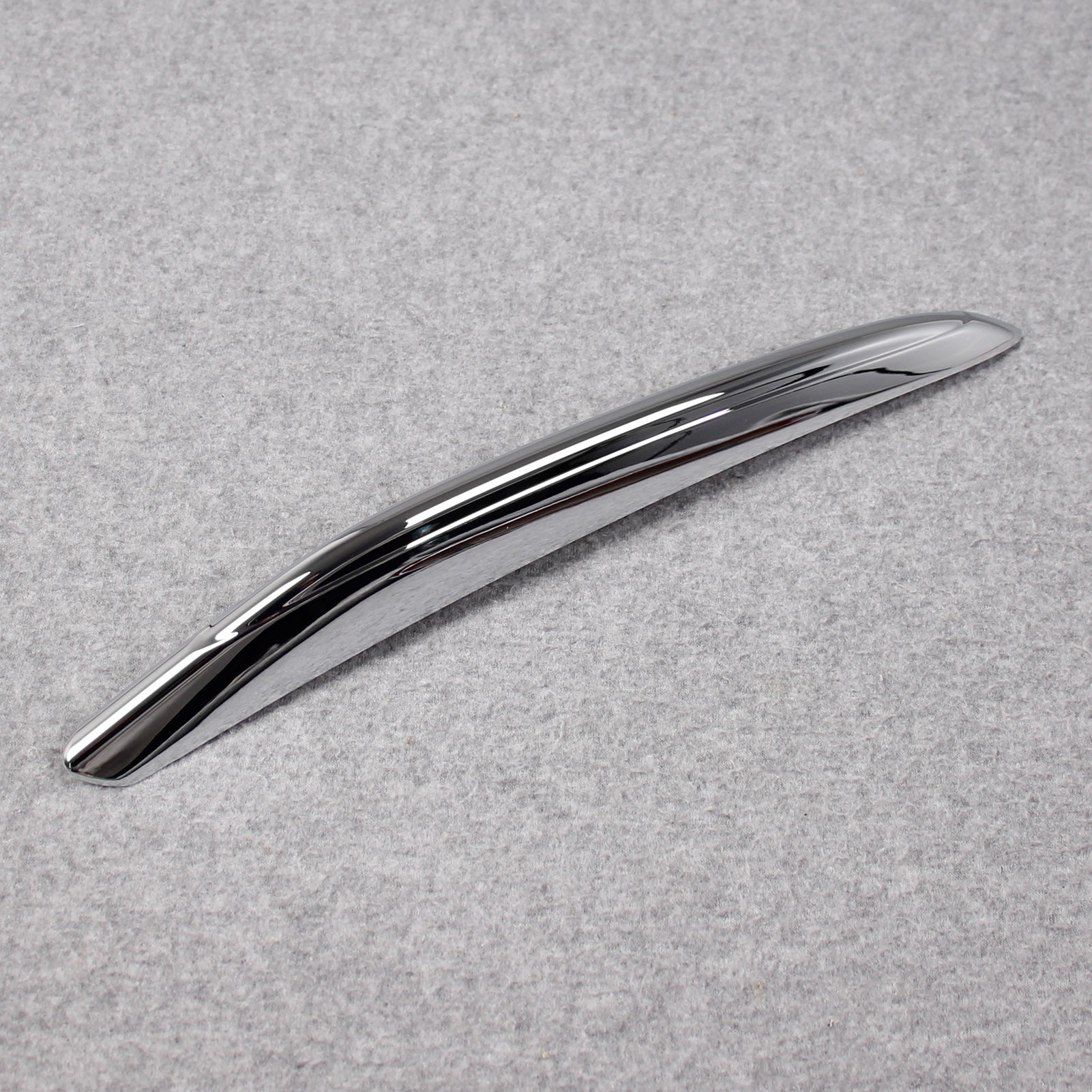 Fit For Mercedes-Benz 2022 2023 All New C-Class C300 C200 C220d AMG Front Corner Mesh Grill Molding Cover Trim Chrome