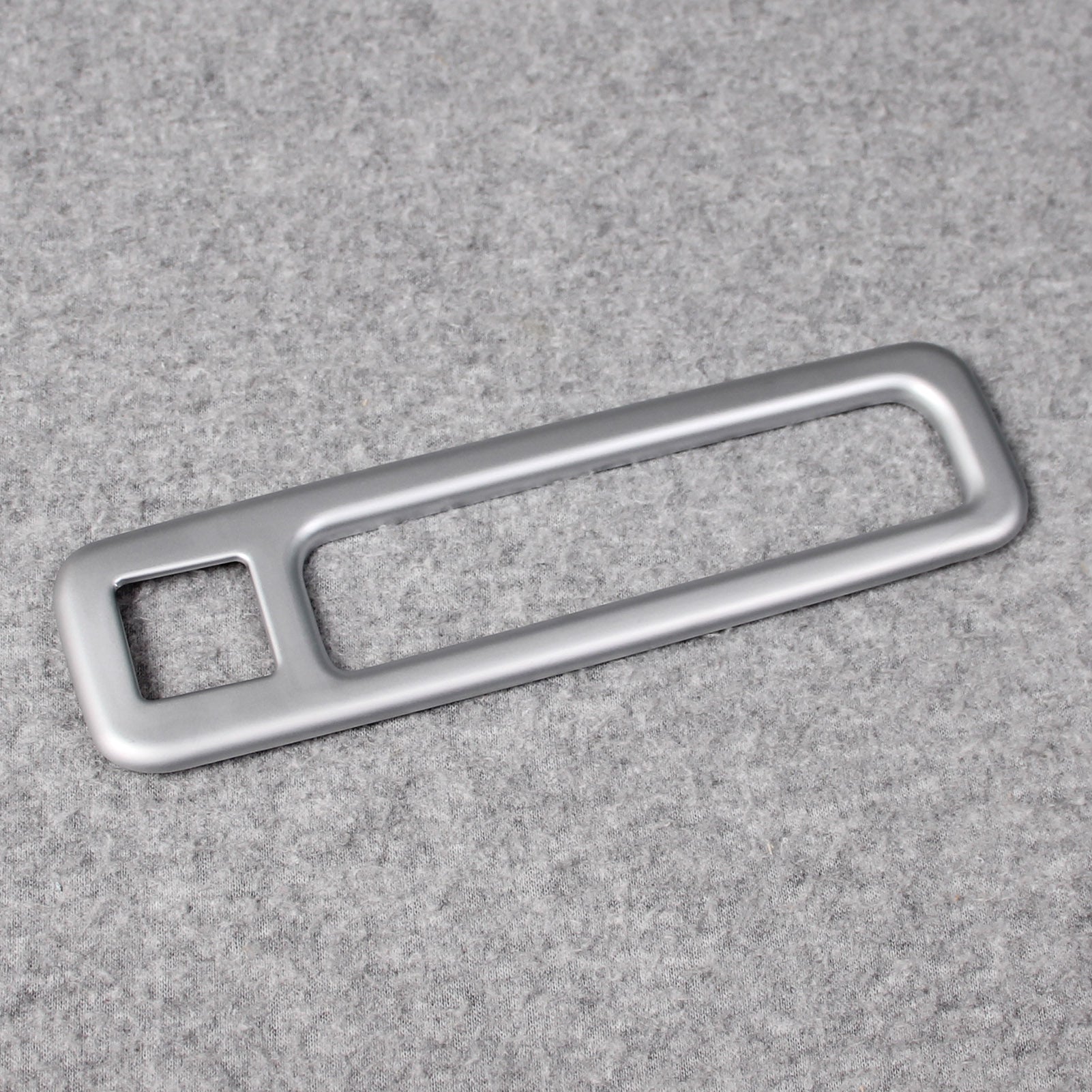 Fit for Toyota New Highlander 2020 2021 2022 Rear Electric Tailgate Key Button Cover Trim