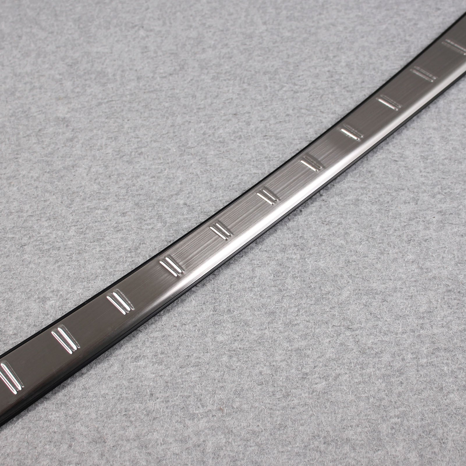  Lexus New RX RX350 RX350h RX500h F Sport 2023 Rear Outside Bumper Sill Plate Guard Cover Trim