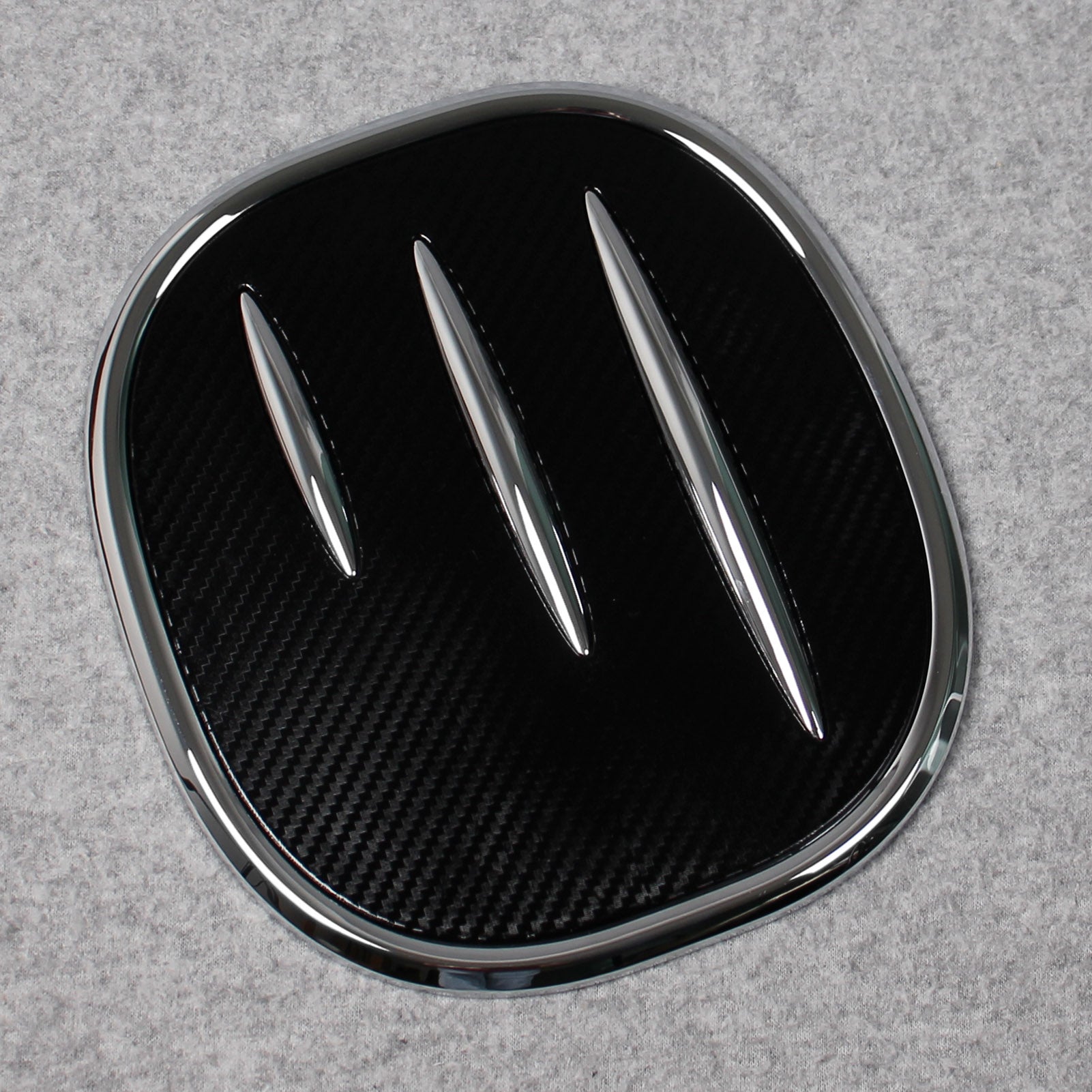 Fit for Nissan New Rogue 2021 2022 Fuel Gas Door Tap Tank Cover Trim