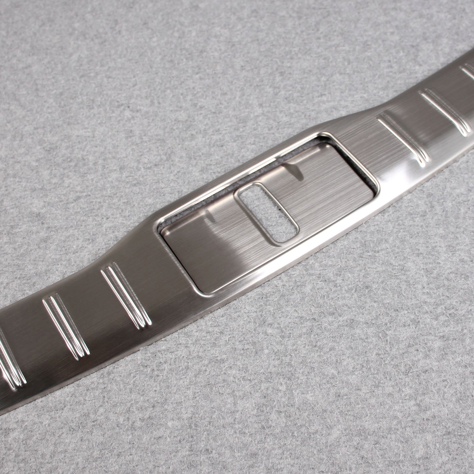 Lexus New RX RX350 RX350h RX500h F Sport 2023 Rear Inside Bumper Sill Plate Guard Cover Trims