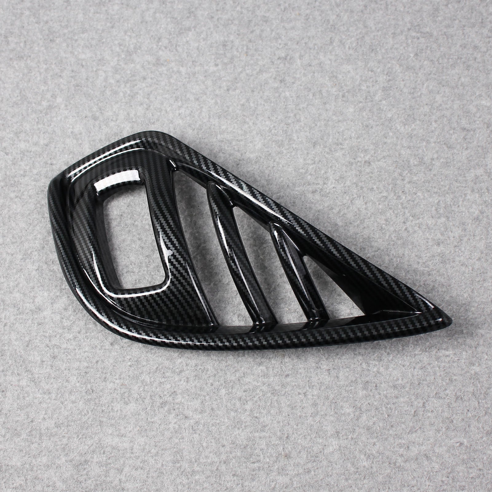 Fit for Toyota New Highlander LE XLE Limited PLATINUM 2020 2021 2022 Front Fog Light Cover Trims Carbon Fiber Design