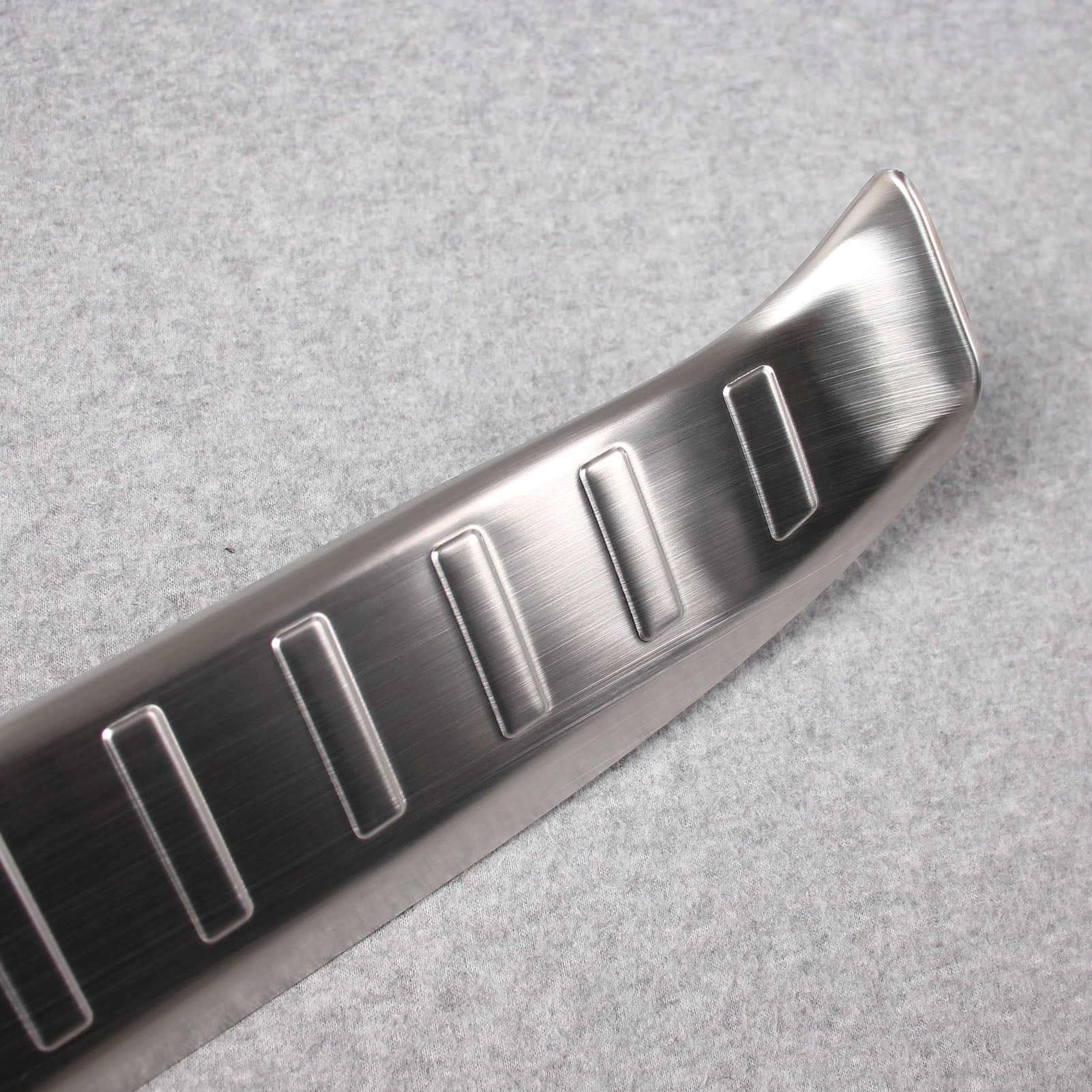 Fit for Toyota 2021 2022 Sienna Rear Inside Bumper Sill Plate Guard Cover Trim Stainless Steel (Black)