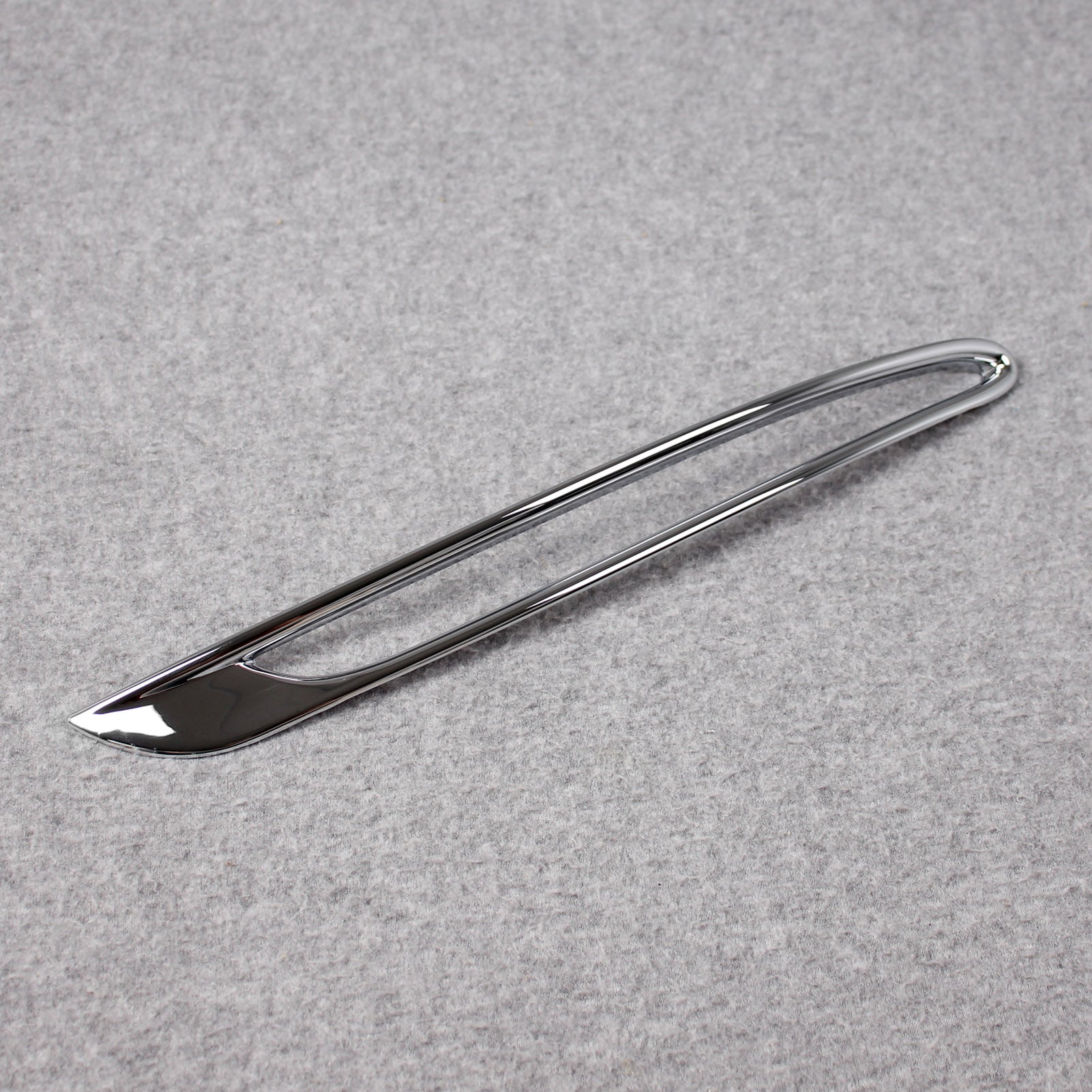 Fit for Mercedes-Benz 2022 2023 C-Class C300 C200 C220d AMG Chrome Rear Fog Light Lamp Cover Trim