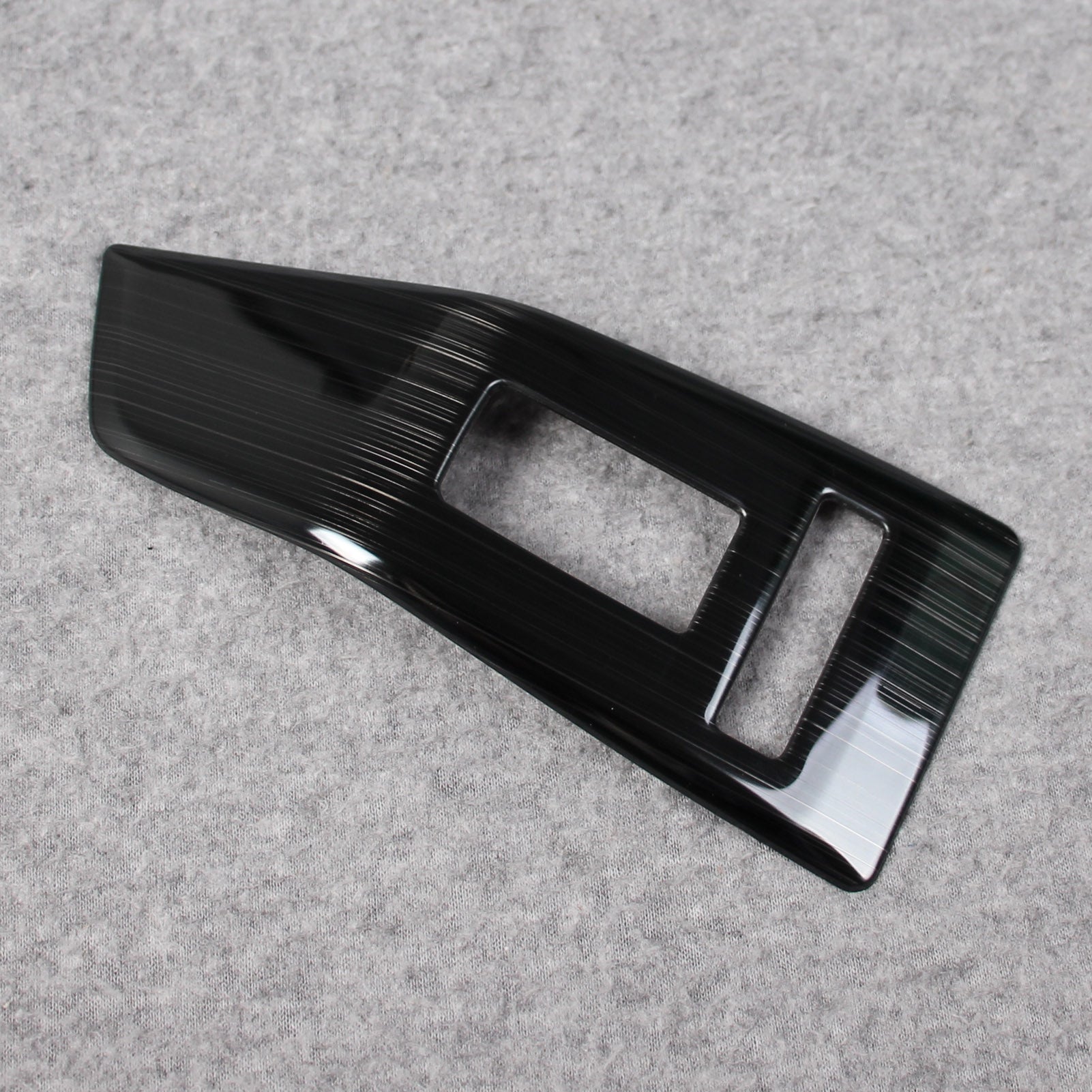 Fit for Nissan Rogue 2021 2022 S SV SL Chrome Rear Bumper Trunk Lid Moulding Guard Cover Trim ABS