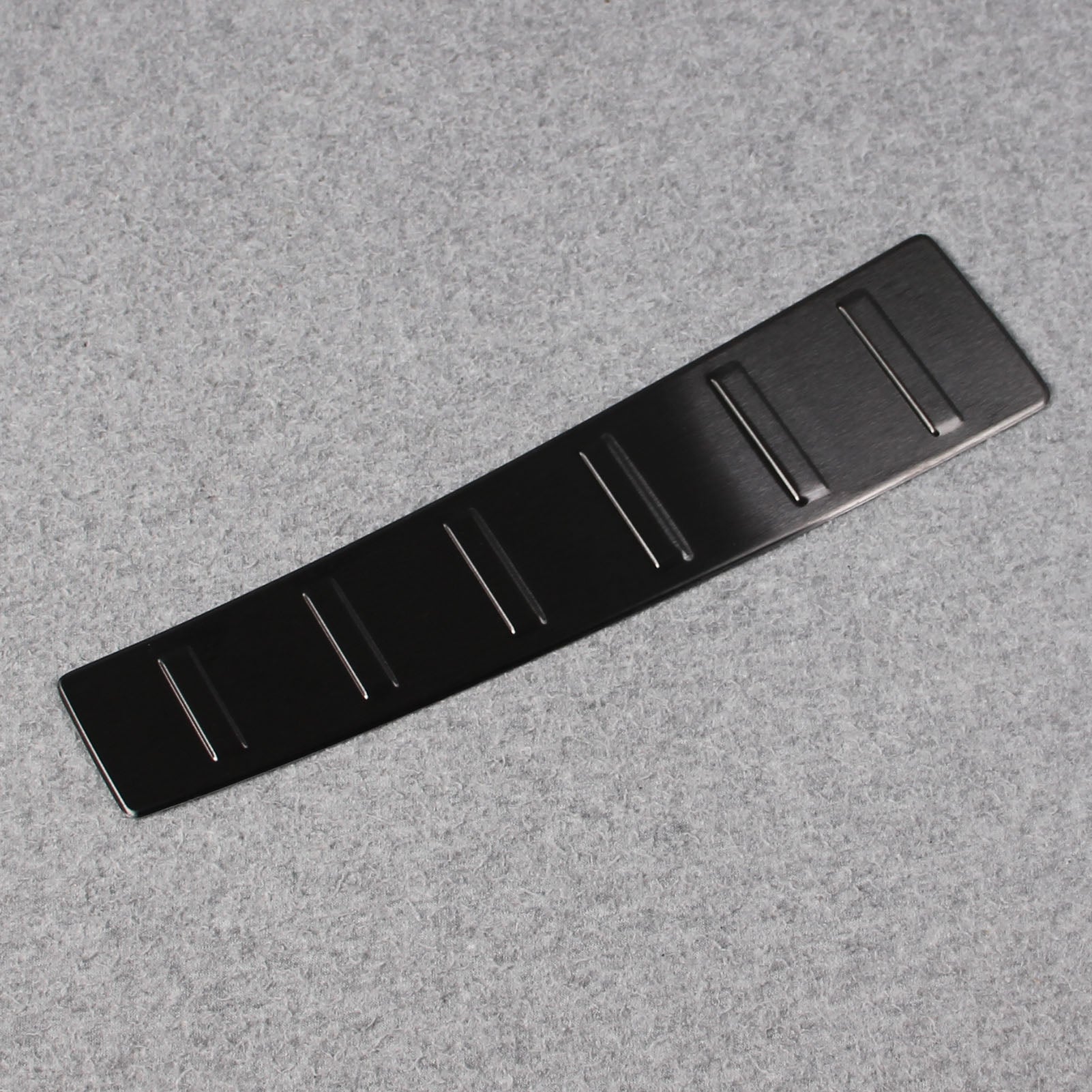 Fit for Mitsubishi New Outlander 2022 2023 Rear Inside Bumper Protector Guard Cargo Scuff Plate Cover Trim