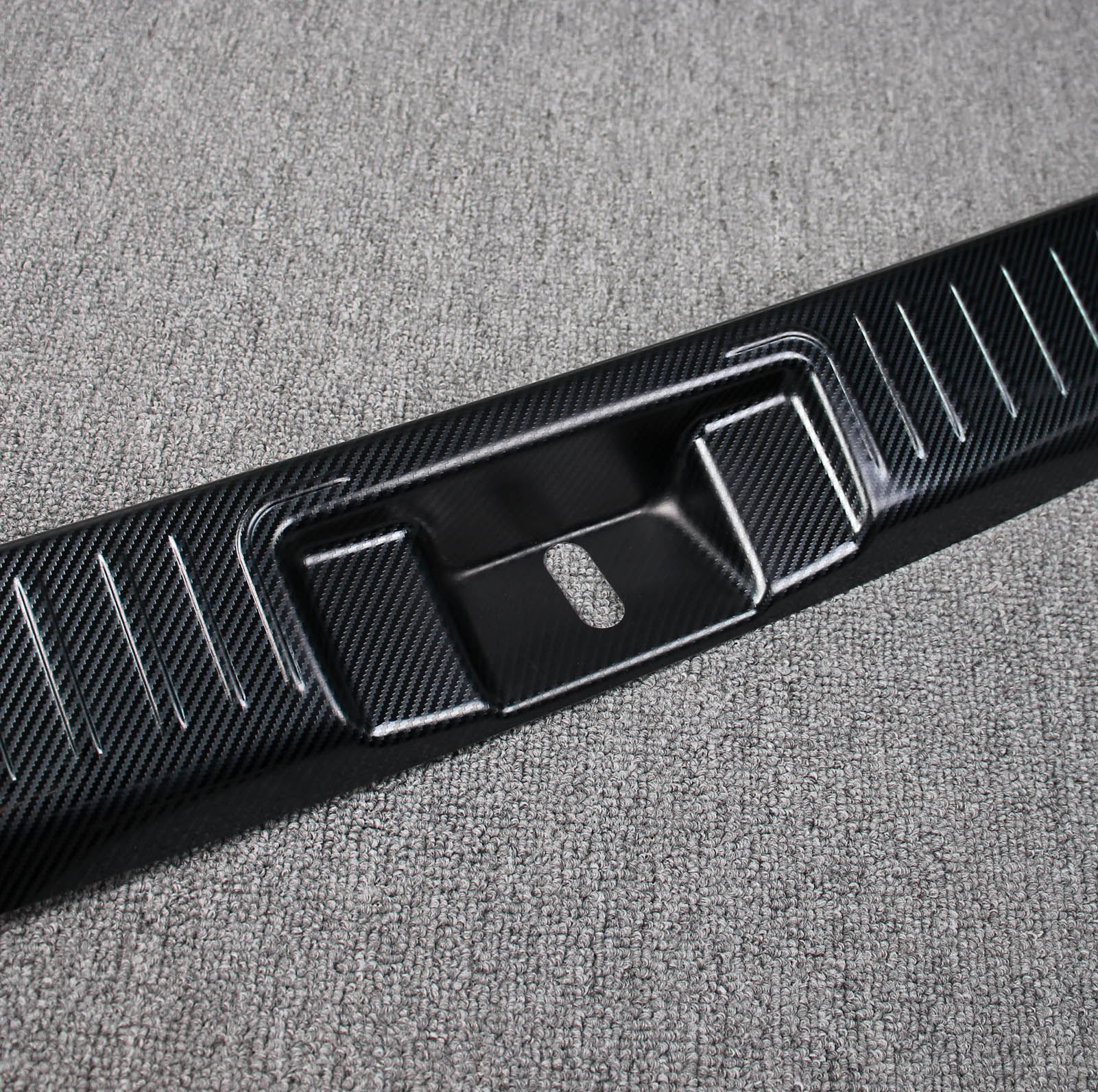 Fit for Toyota New Highlander 2020 2021 2022 Rear Inside Bumper Sill Plate Guard Cover Trim Stainless Steel