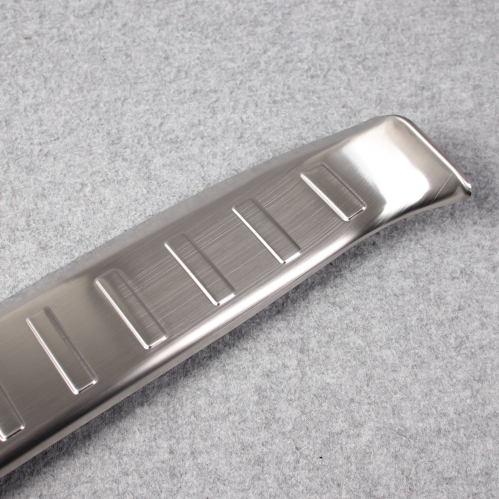 Fit for Toyota 2021 2022 Sienna Rear Inside Bumper Sill Plate Guard Cover Trim Stainless Steel (Black)