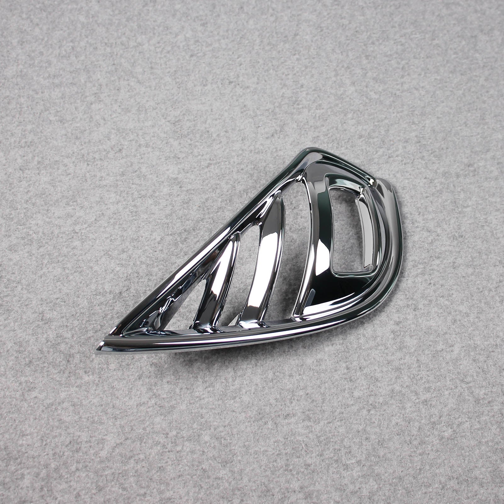 Fit For Toyota New Highlander LE XLE Limited PLATINUM 2020 2021 2022 Chrome Front Fog Light Lamp Cover Trims