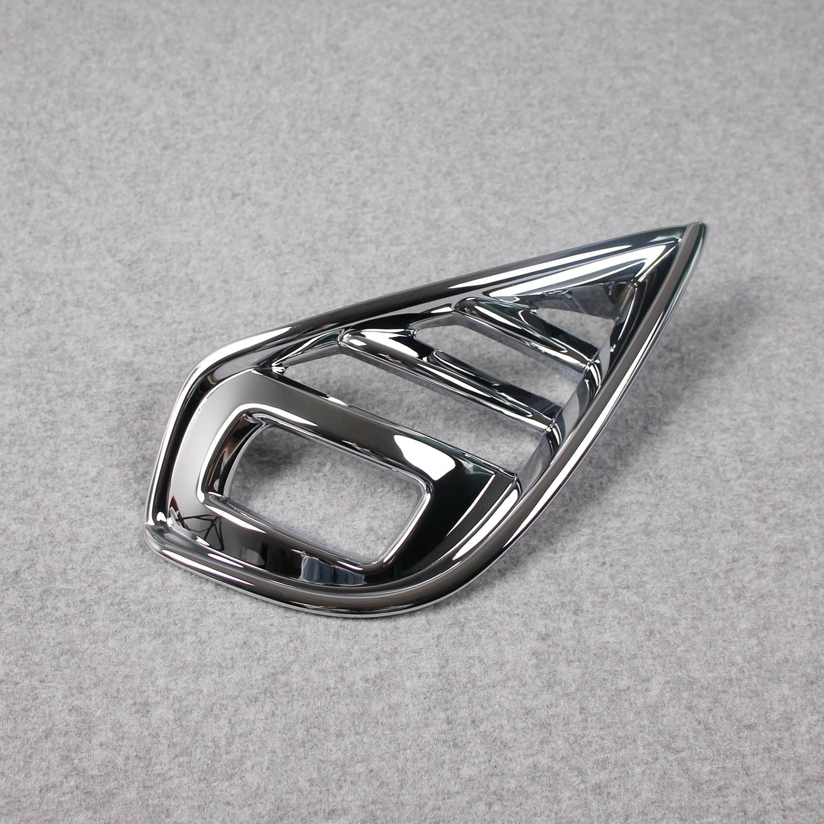 Fit For Toyota New Highlander LE XLE Limited PLATINUM 2020 2021 2022 Chrome Front Fog Light Lamp Cover Trims